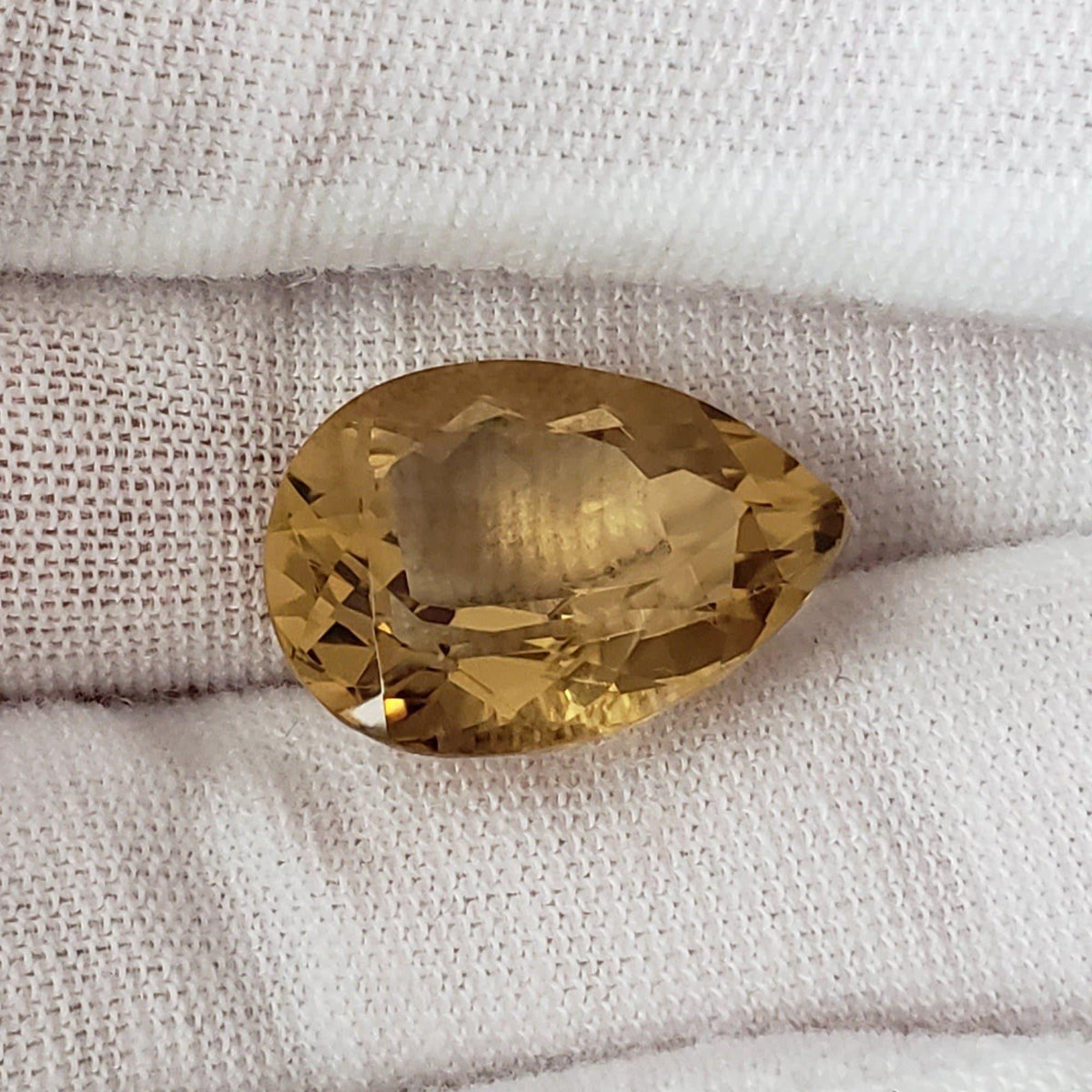  Olive Quartz | Pear Shape Cut | 18x13mm 