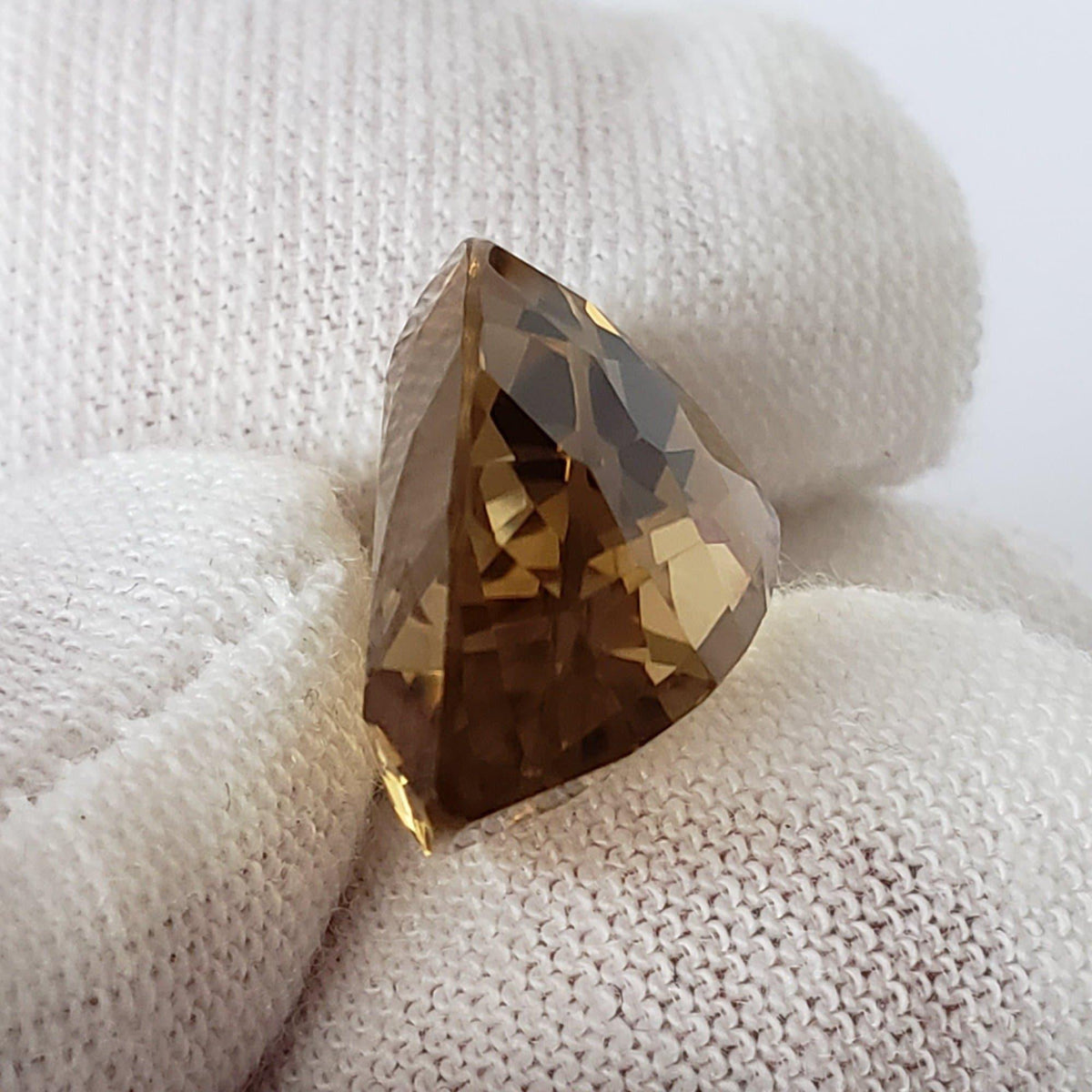  Olive Quartz | Pear Shape Cut | 18x13mm 2