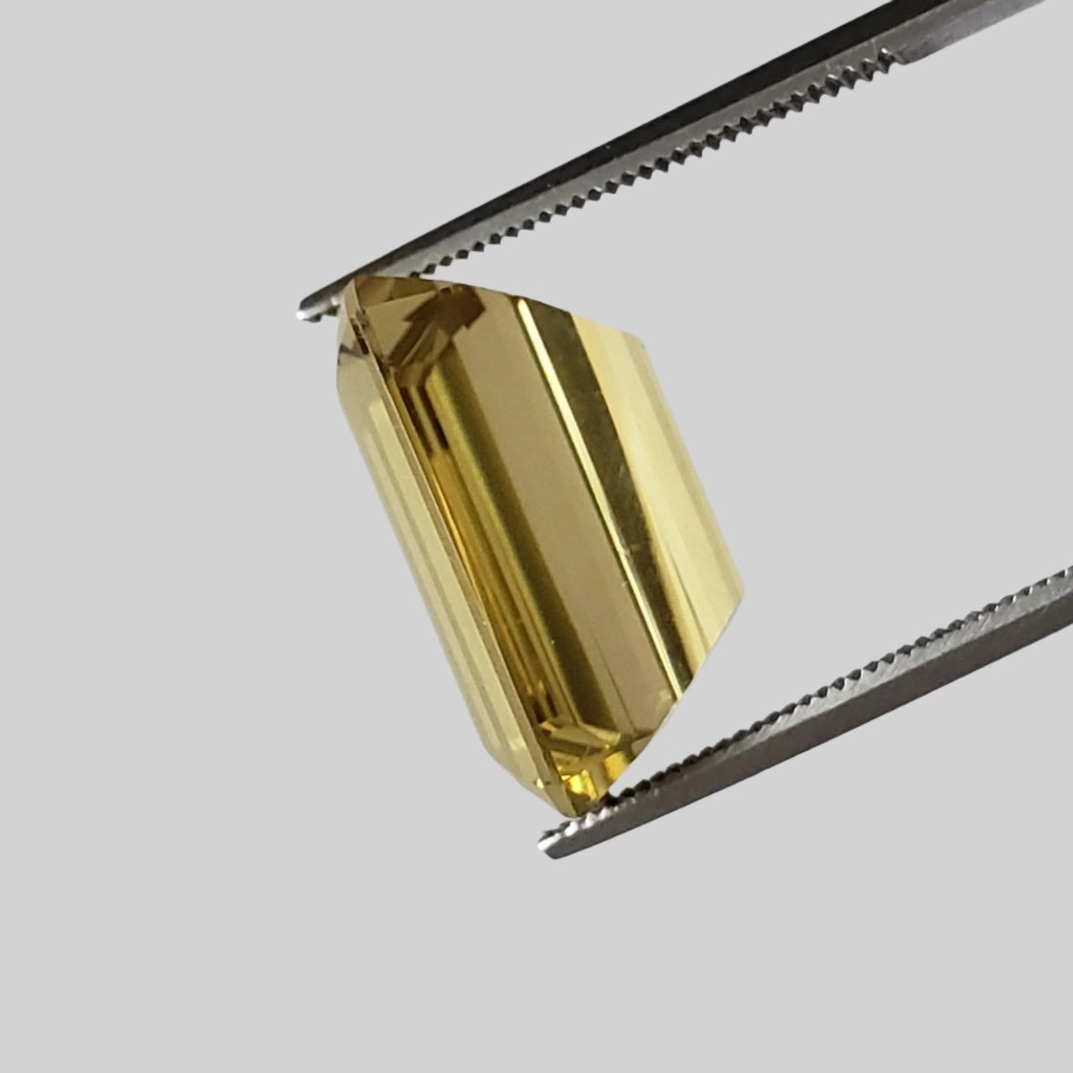  Oro Verde Citrine | Octagon Cut | Olive Green | 16x12mm 11.9ct 1