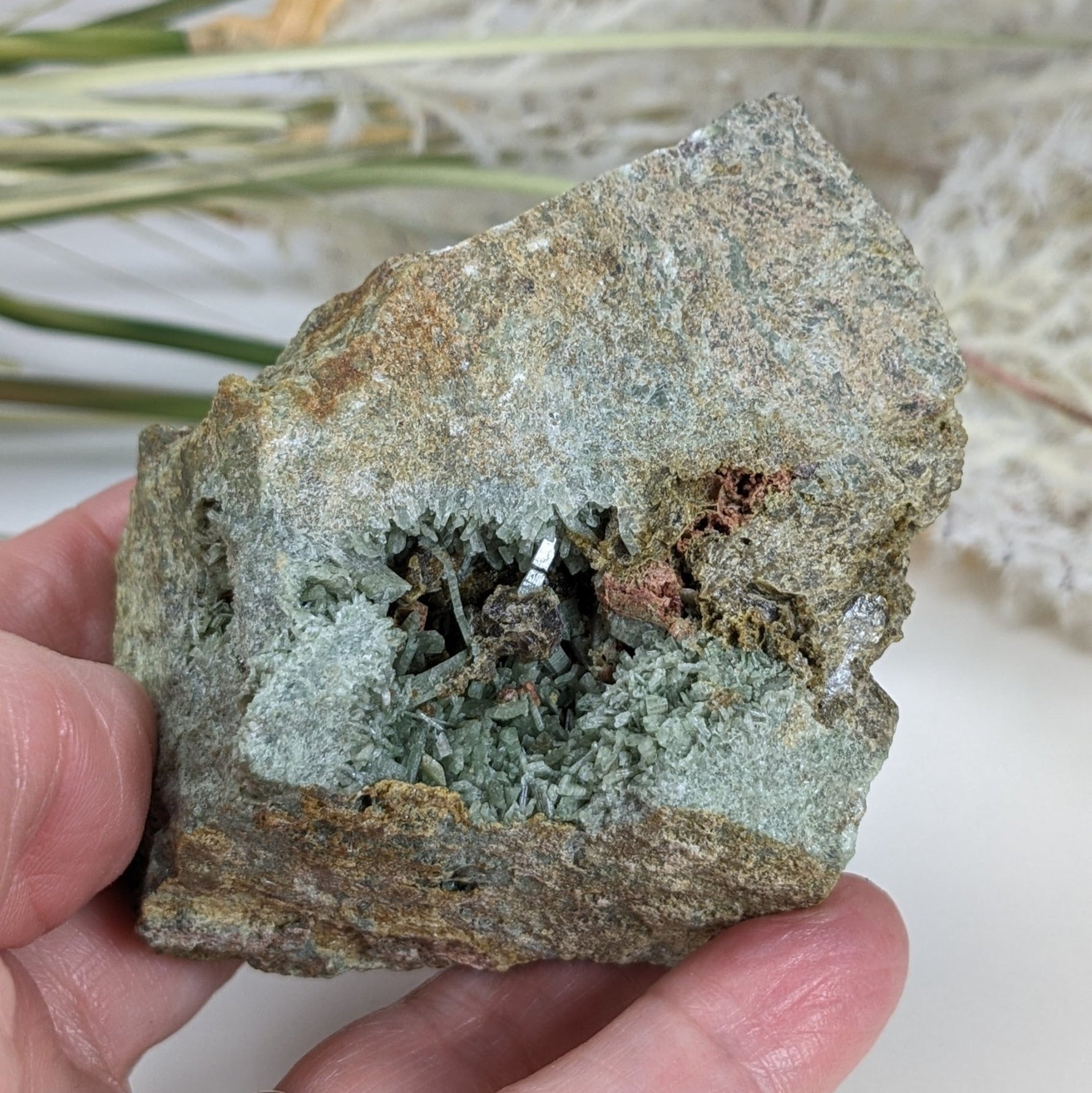 Diopside Crystal Dark Green Mineral 260 Gr, East Tyrolia, Austria