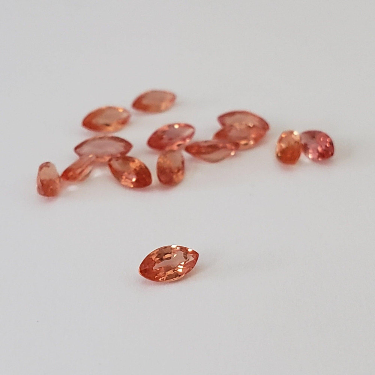  Padparadscha Sapphire | Marquise Cut | Orange Red | 4.3x2.2mm 1
