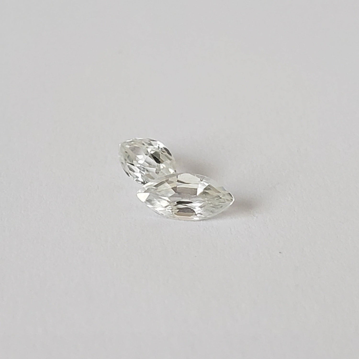  Pair of Zircon Gemstones | Marquise Cut | White | 7.5x3.6mm 1
