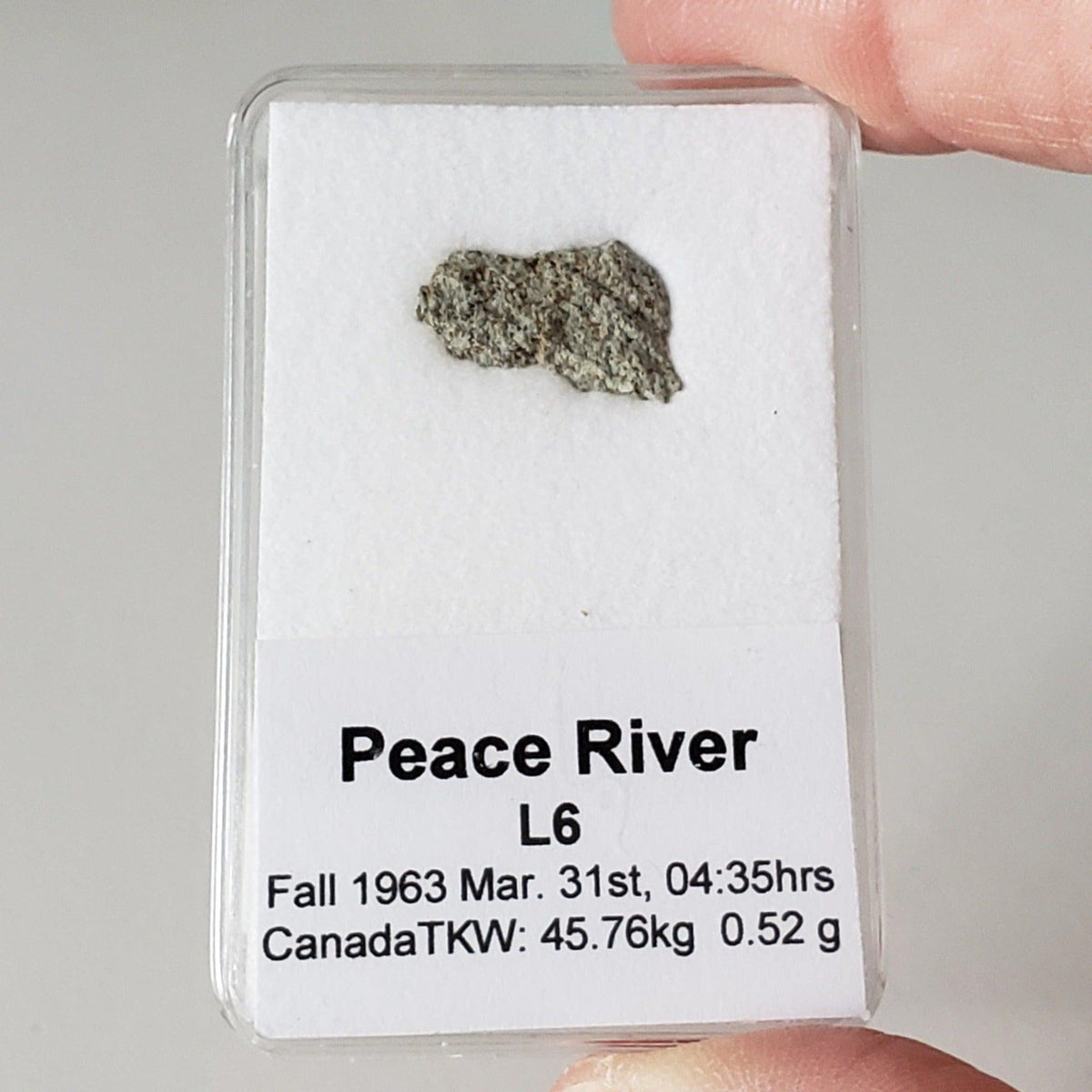  Peace River Meteorite | 0.52 Gr | Individual Fragment | L6 Chondrite | 1963 OBSERVED FALL | Canada | SO24 1