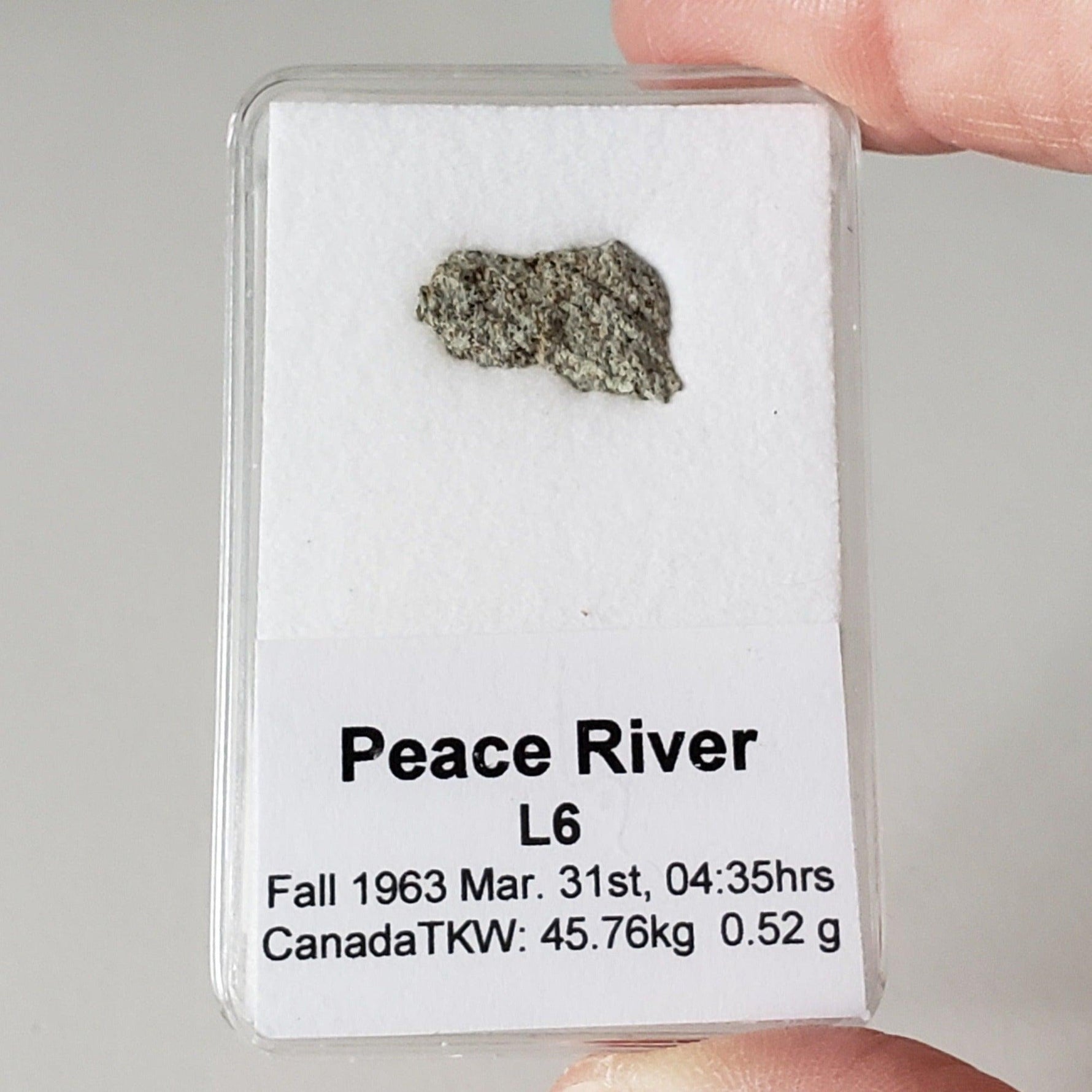  Peace River Meteorite | 0.52 Gr | Individual Fragment | L6 Chondrite | 1963 OBSERVED FALL | Canada | SO24 1