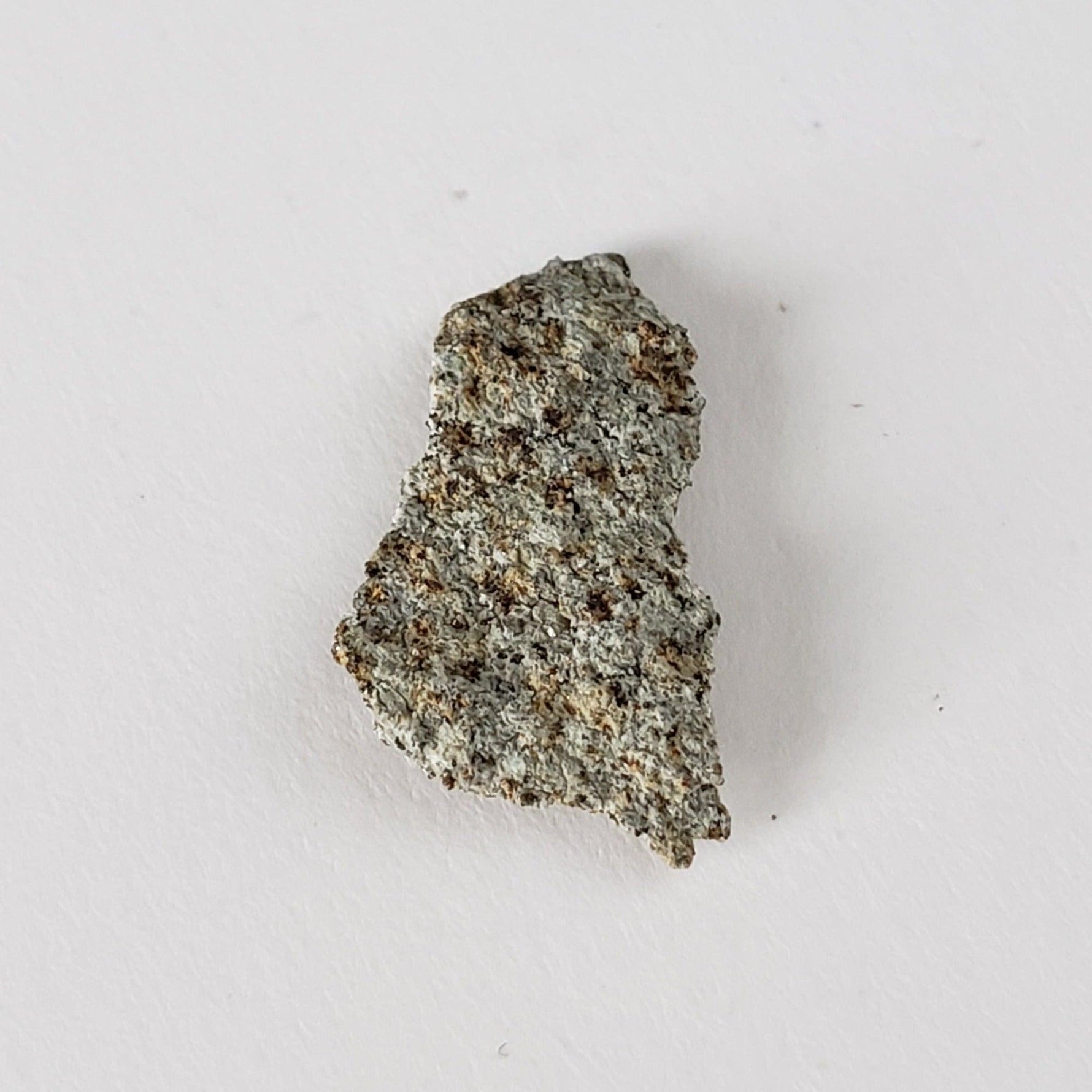  Peace River Meteorite | 0.52 Gr | Individual Fragment | L6 Chondrite | 1963 OBSERVED FALL | Canada | SO24 3