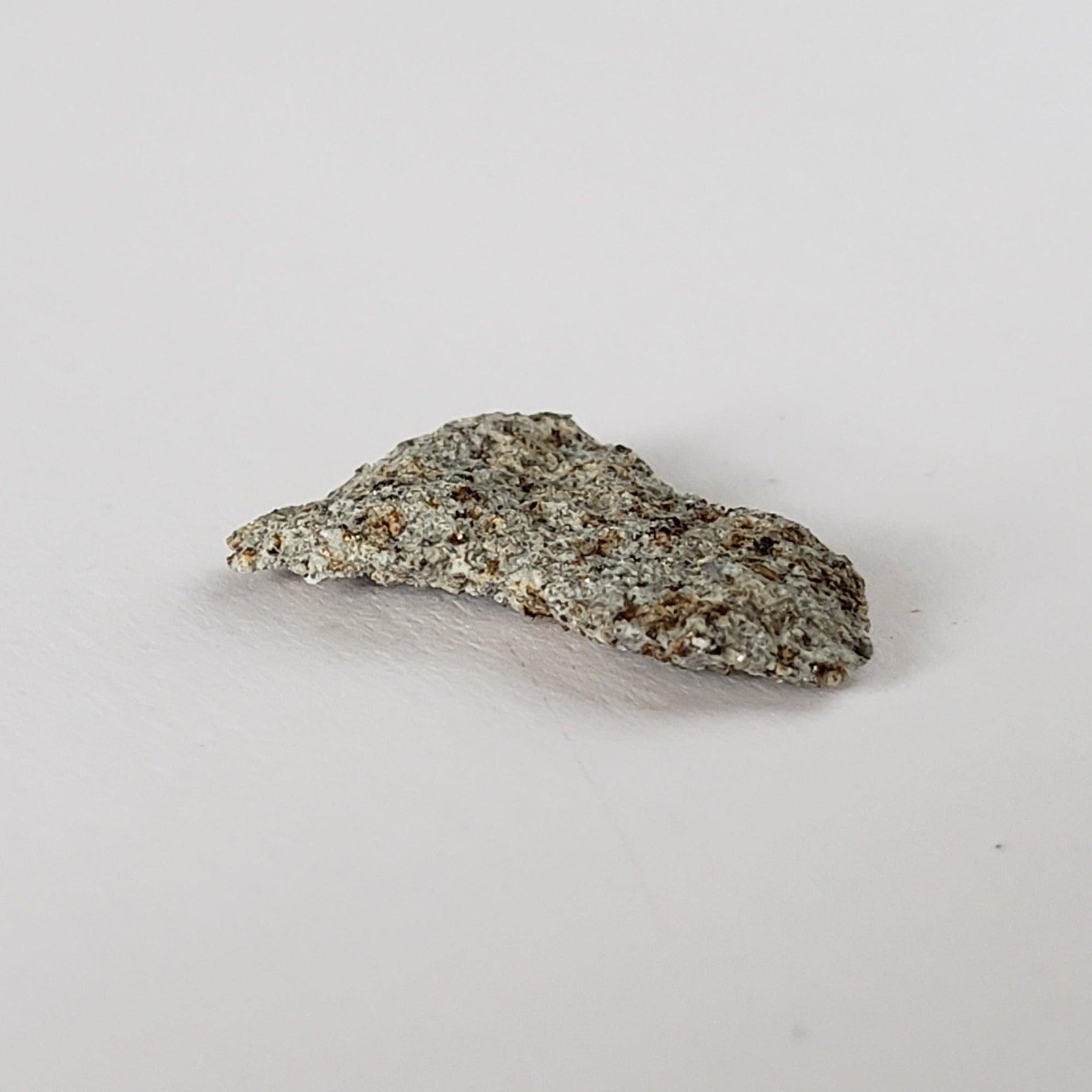  Peace River Meteorite | 0.52 Gr | Individual Fragment | L6 Chondrite | 1963 OBSERVED FALL | Canada | SO24 5