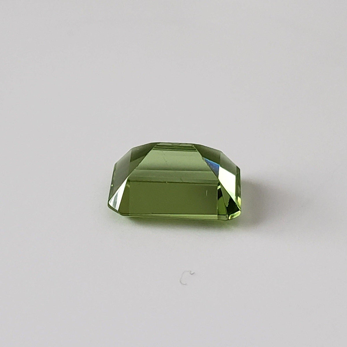  Peridot | Octagon Cut | 9x7mm 8
