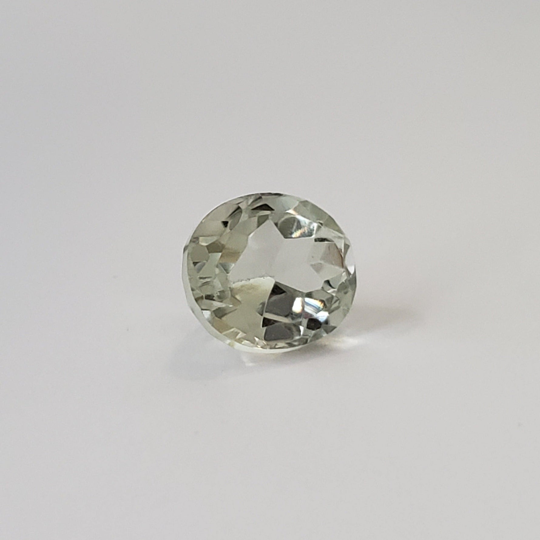  Prasiolite | Green Amethyst | Oval Cut | Light Green | 11.6x9.8mm 5.40ct | SO24 1