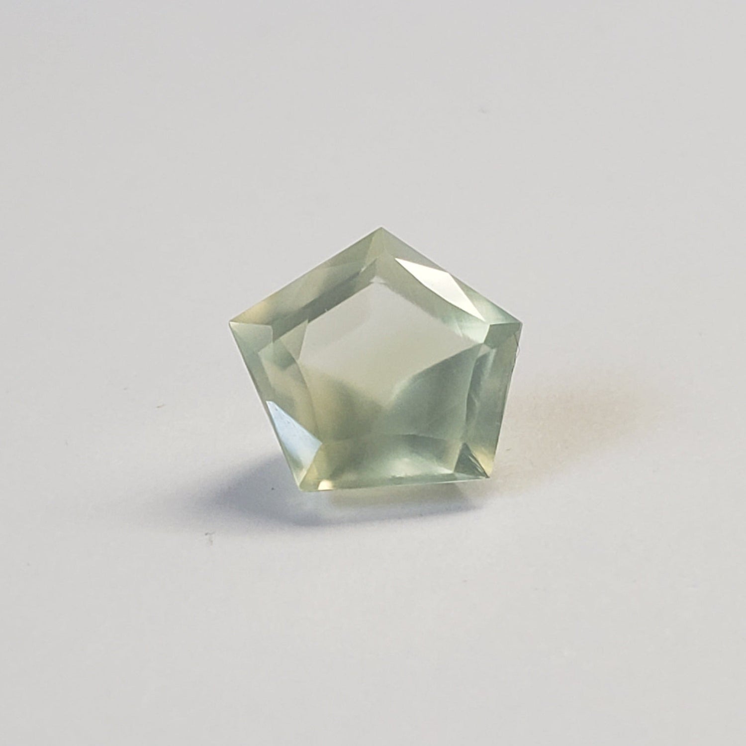  Prehnite | Pentagon Cut | Apple Green | 12mm 