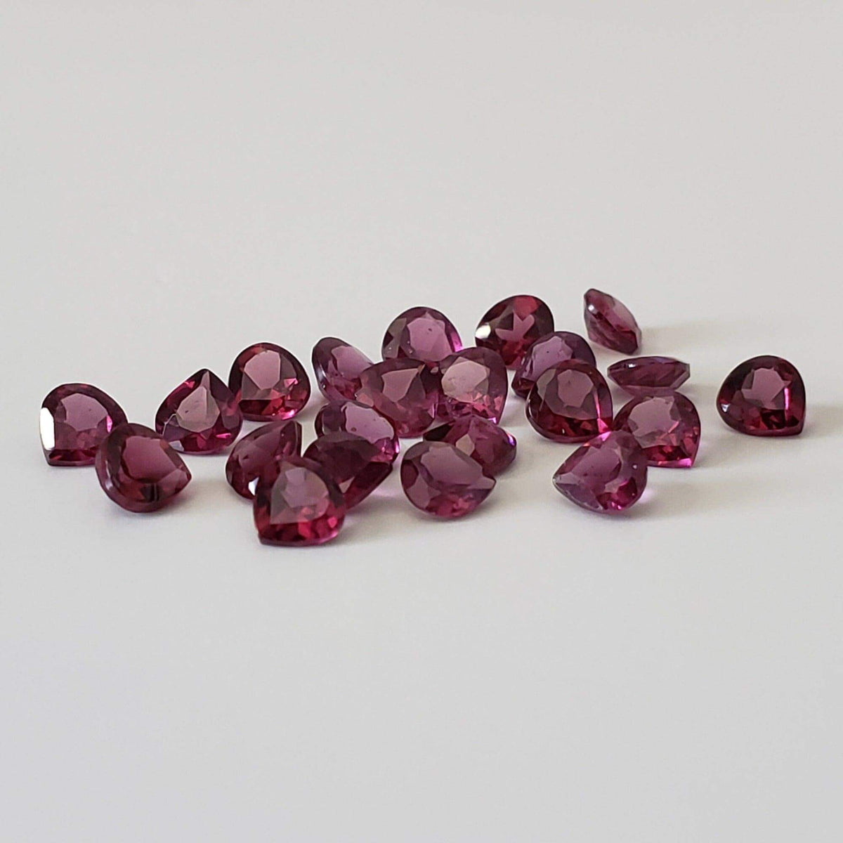  Rhodolite Garnet | Untreated Garnet | Pear Shape Cut | Reddish Purple | 4mm 1