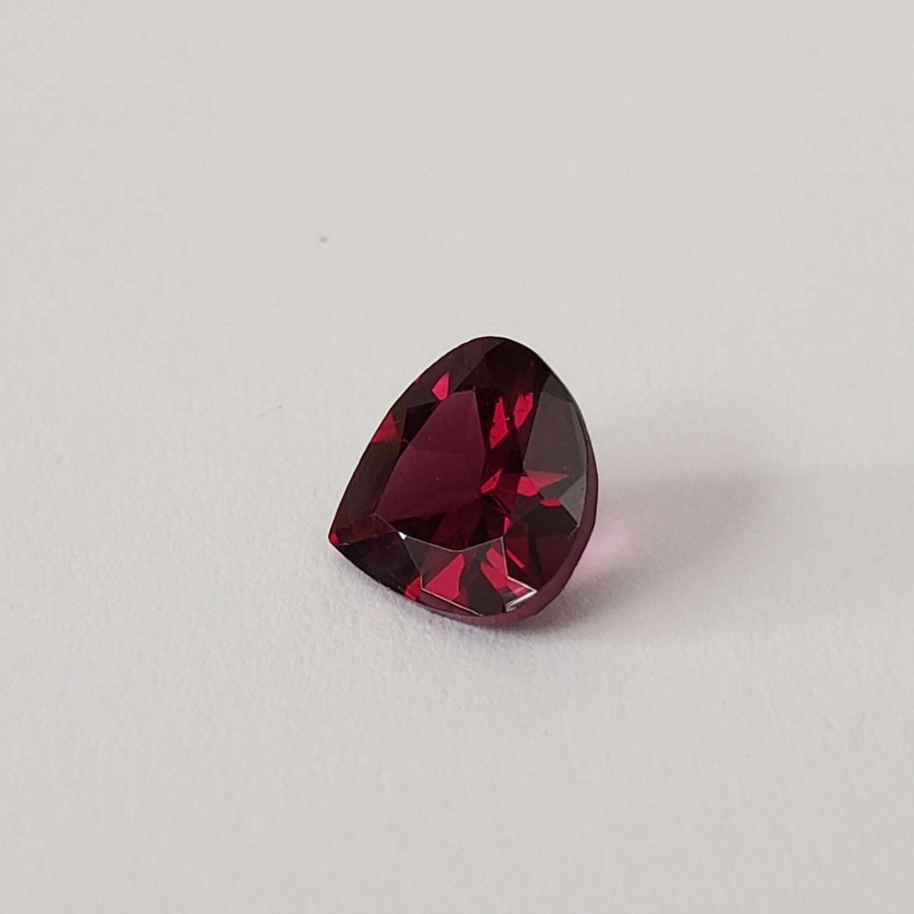  Rhodolite Garnet | Untreated Garnet | Pear Shape Cut | Reddish Purple | 7mm | SO24 5
