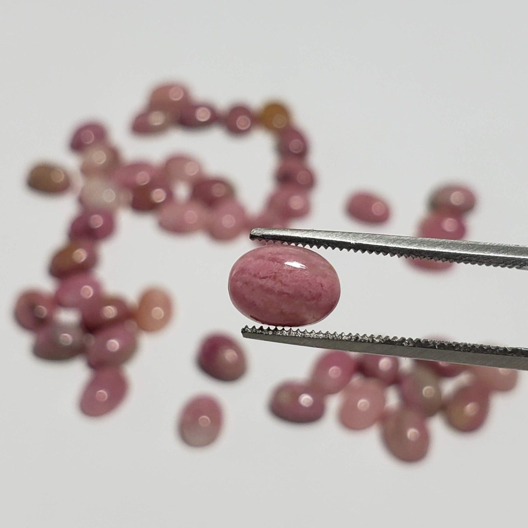 Rhodonite | Oval Cabochon | Pink | 8x6mm 