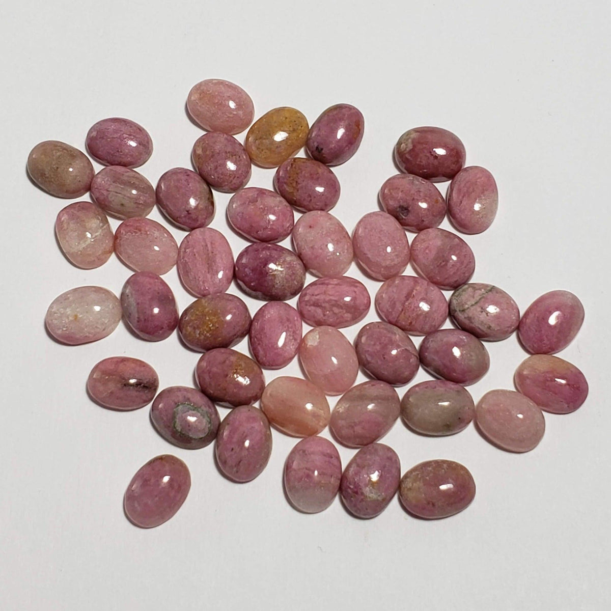 Rhodonite | Oval Cabochon | Pink | 8x6mm 4