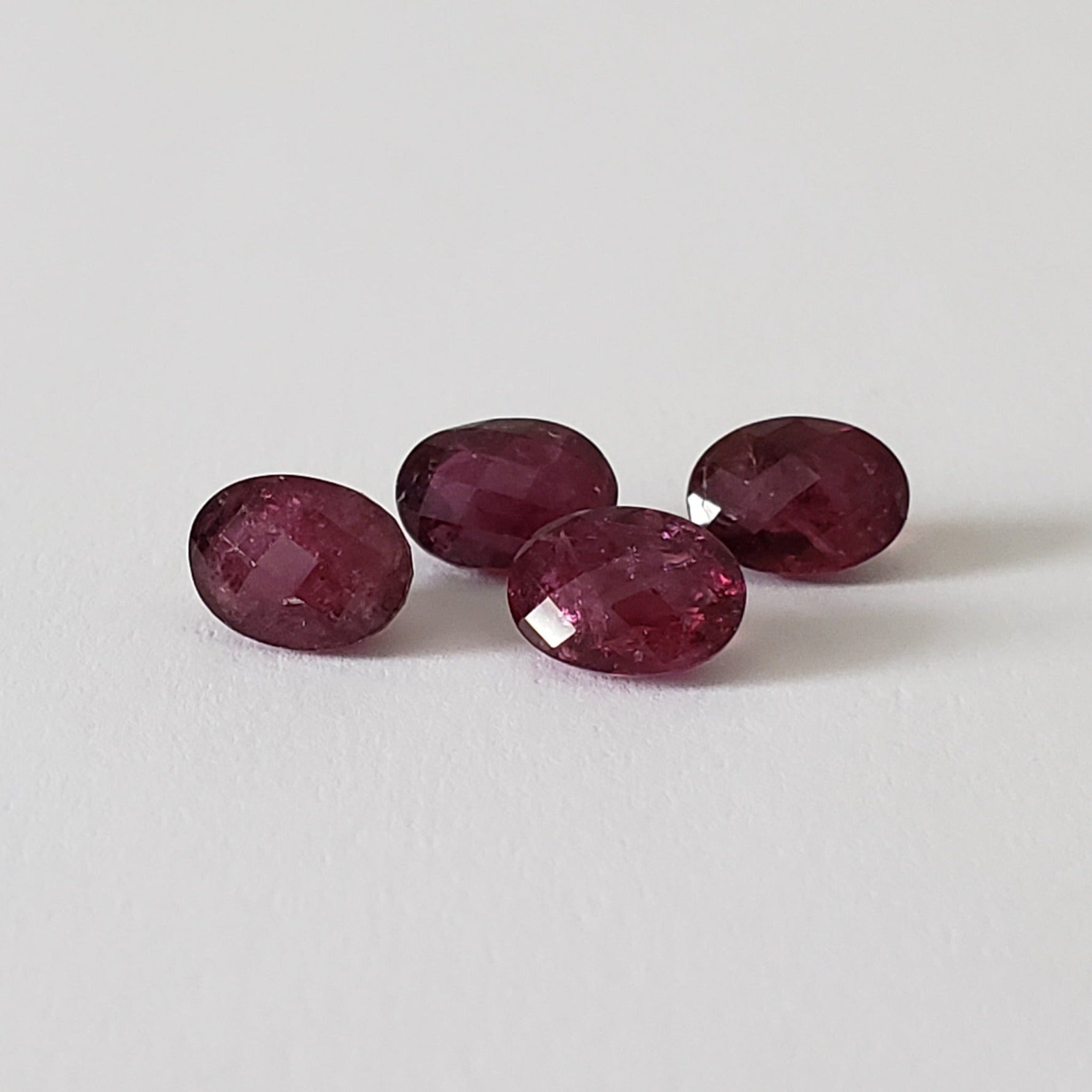  Rubellite | 4 piece Lot | Oval Cut | Dark Purple | 7x5mm | Madagascar 