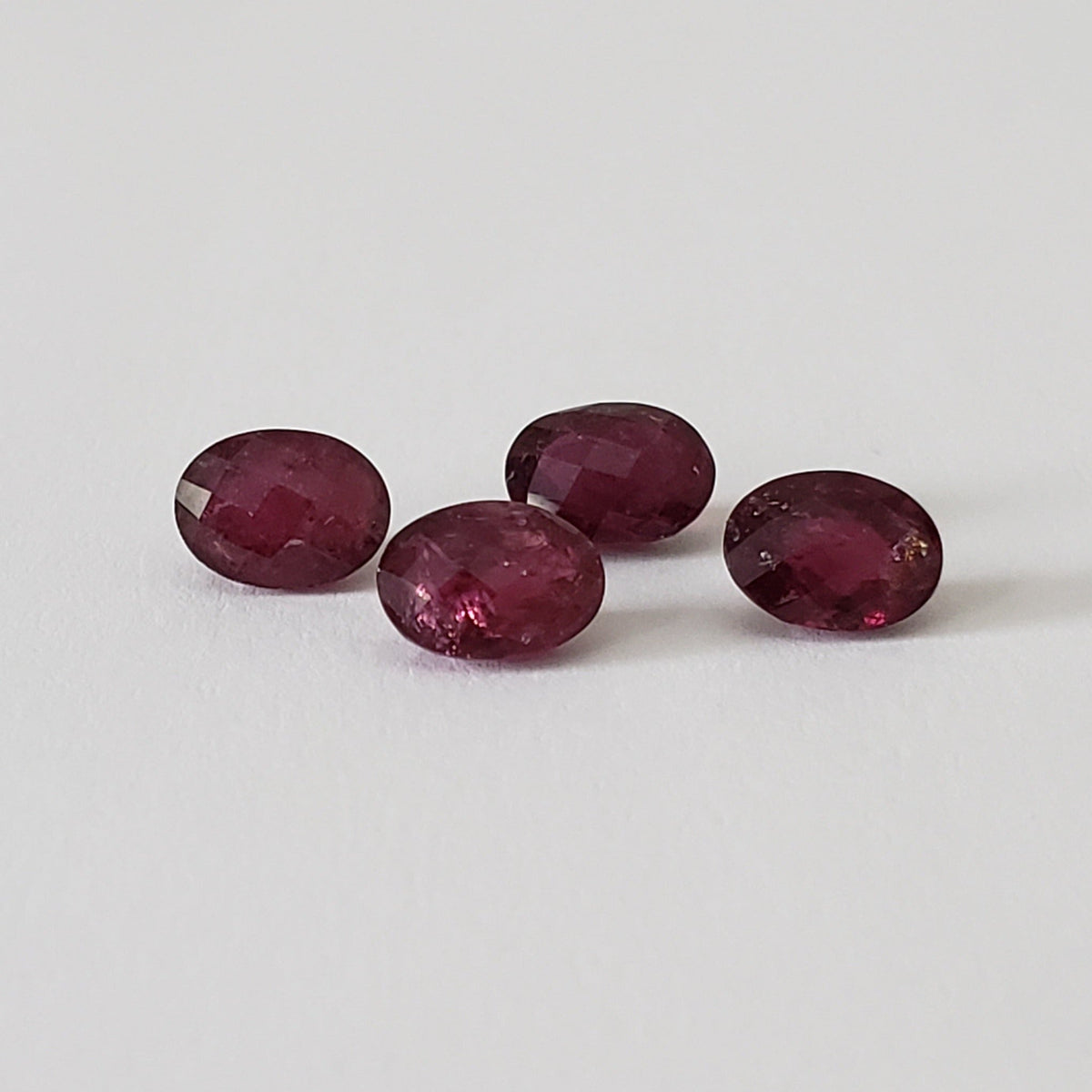  Rubellite | 4 piece Lot | Oval Cut | Dark Purple | 7x5mm | Madagascar 1