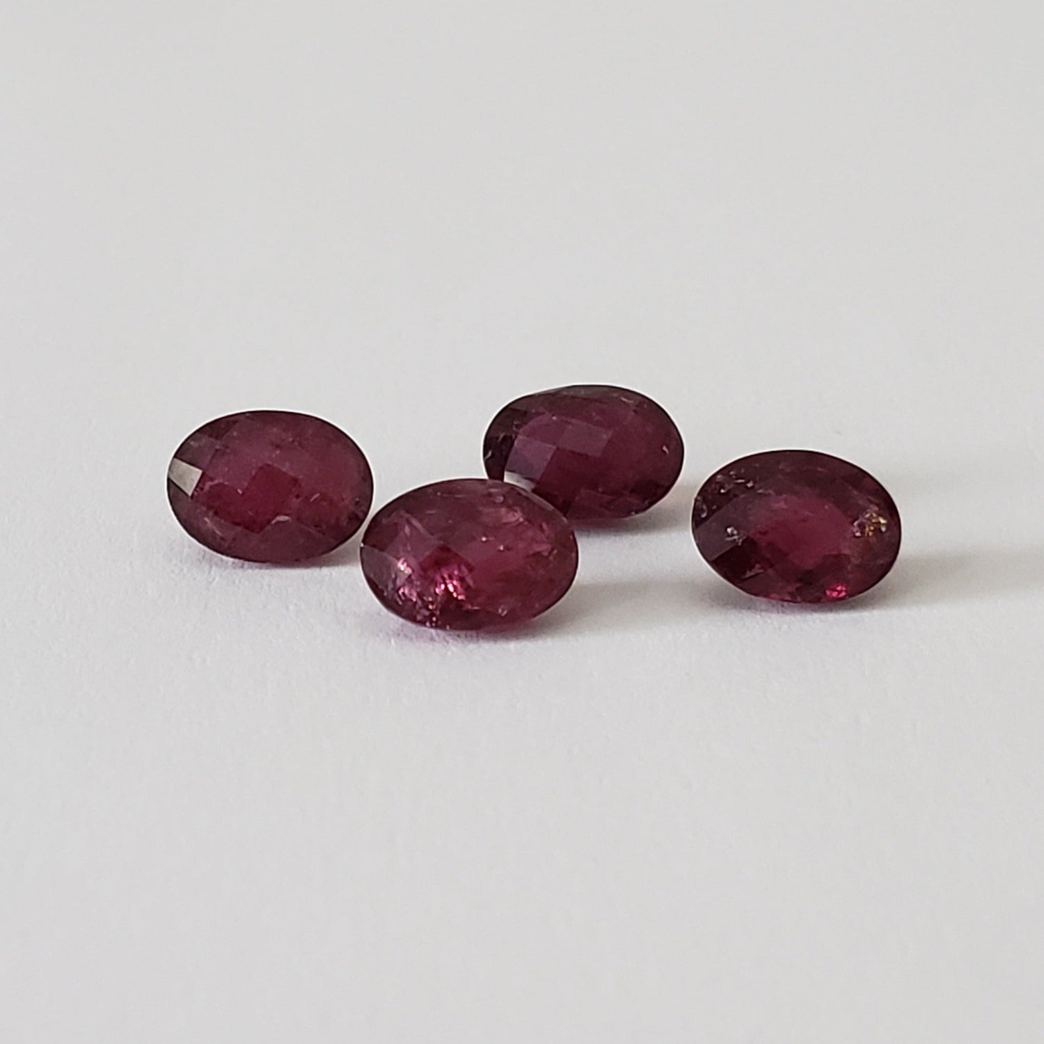  Rubellite | 4 piece Lot | Oval Cut | Dark Purple | 7x5mm | Madagascar 1