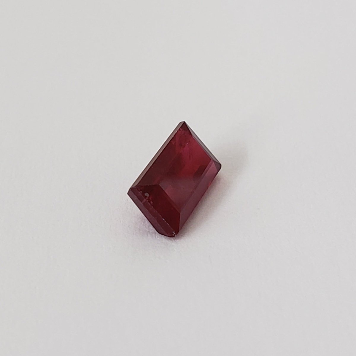  Ruby | Baguette Cut | Pigeon Blood Red | 7.6x4mm | Madagascar 4