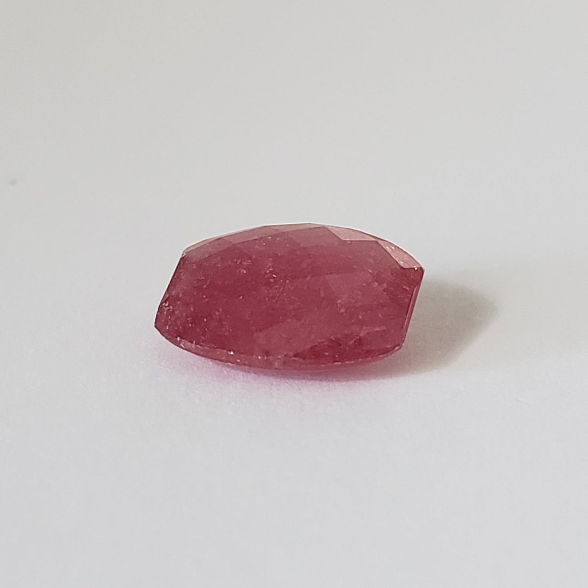  Ruby | Barrel Cut Checkerboard | Red | 10.7x8.7mm | SO24 3