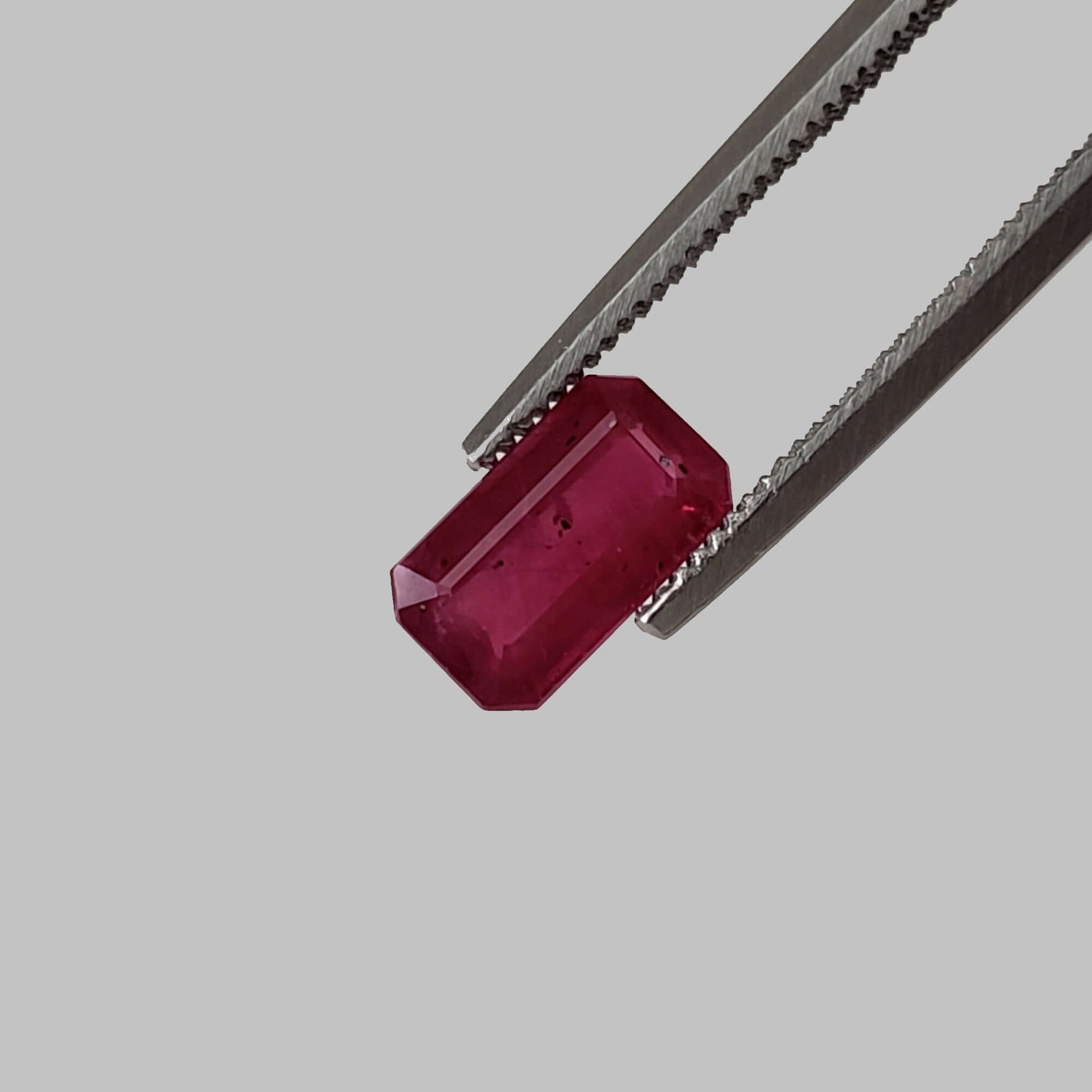  Ruby | Octagon Cut | Pigeon Blood Red | 7.5x4.5mm 1.05ct |  Madagascar 3