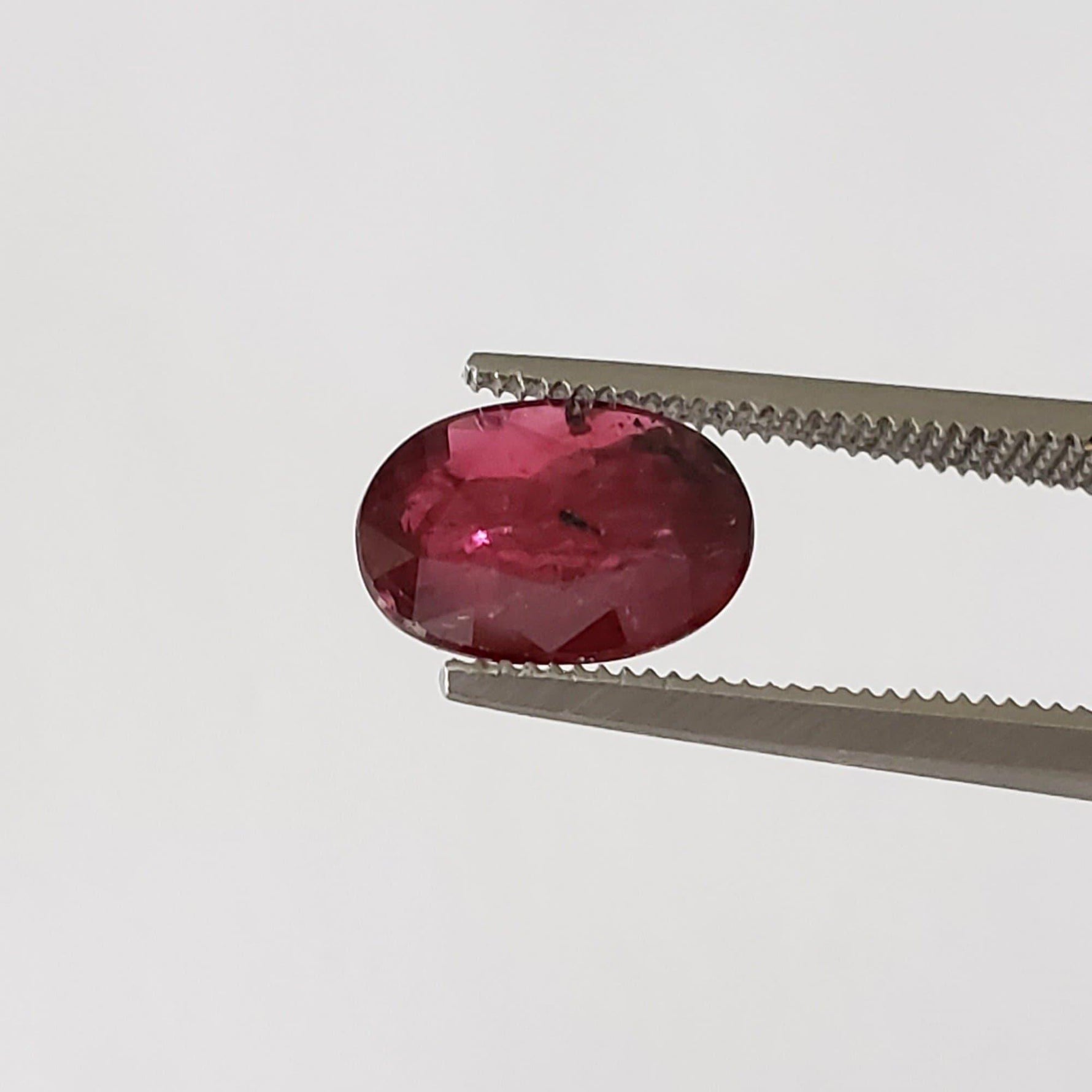  Ruby | Oval Cut | Pigeon Blood Red | 9x6.5mm 1.67ct | Madagascar | SO24 2