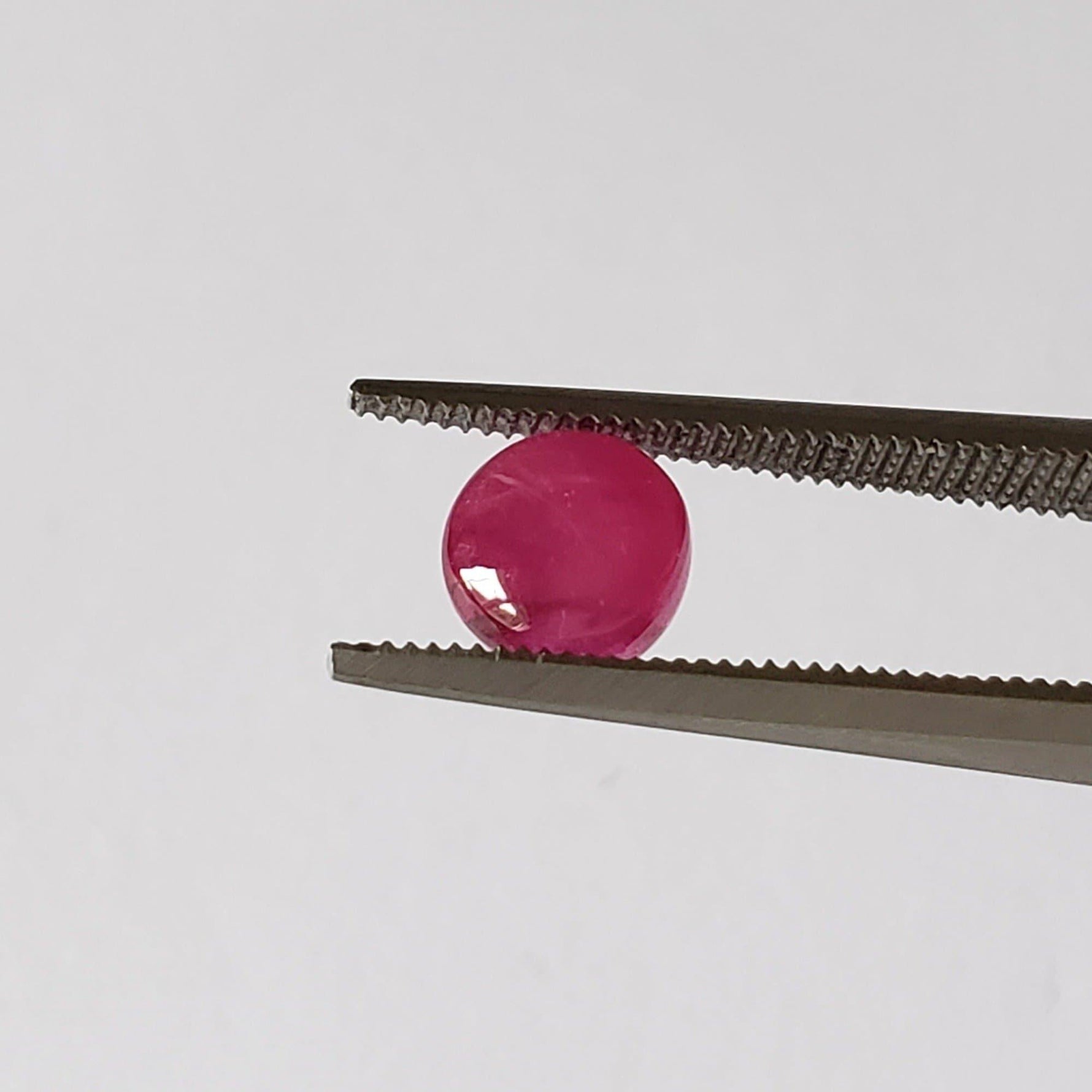  Ruby | Round Cabochon | Pigeon Blood | 6mm 1.96ct | SO24 4