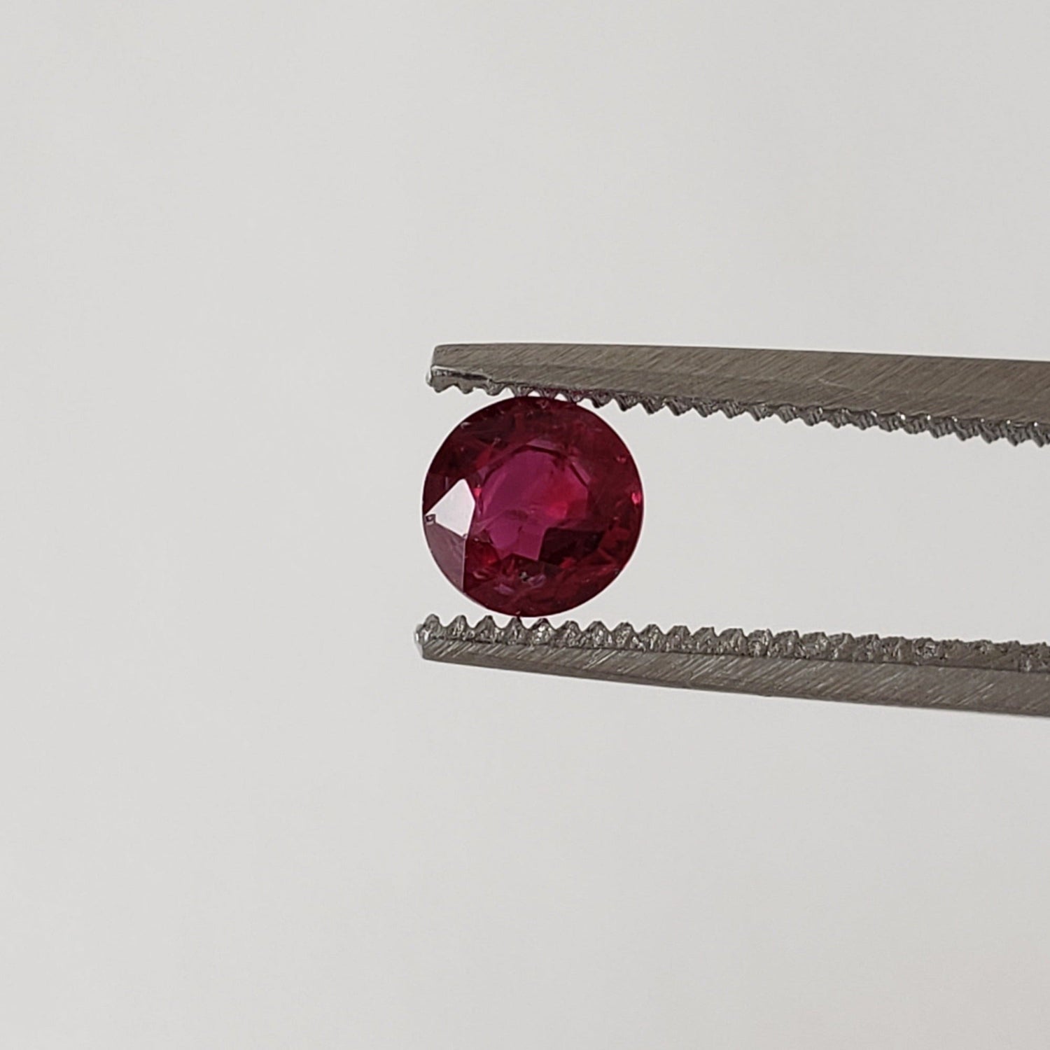  Ruby | Round Cut | Red | 4.5mm 0.45ct | Madagascar 