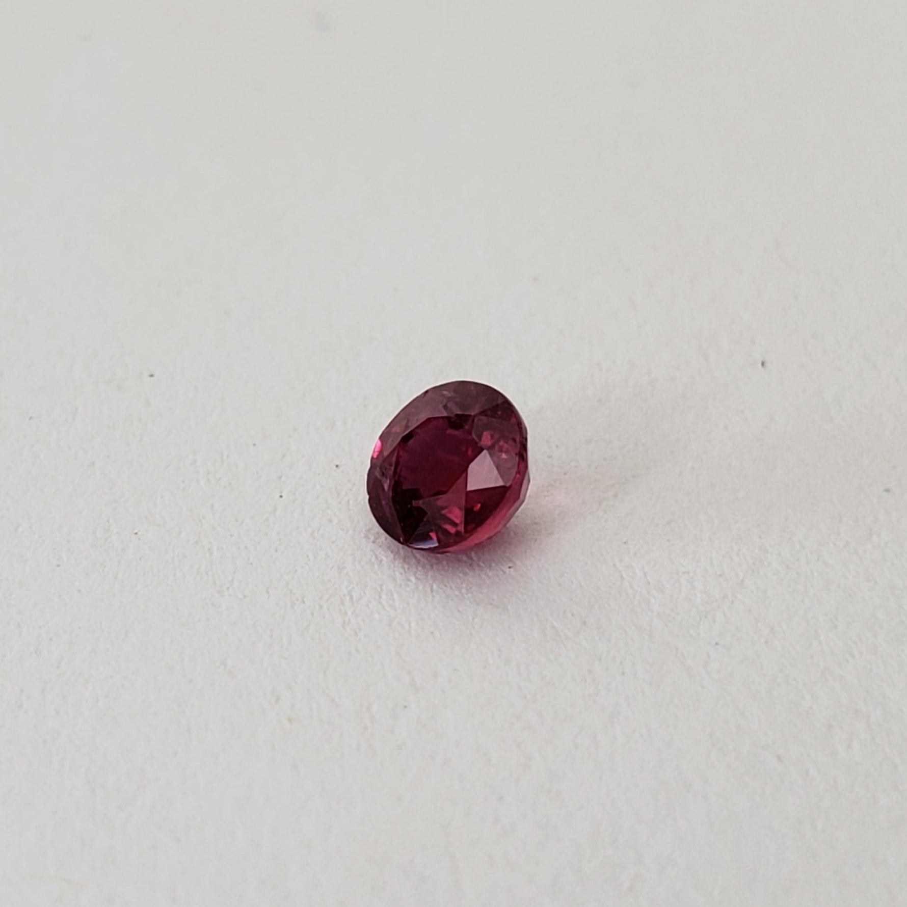  Ruby | Round Cut | Red | 4.5mm 0.45ct | Madagascar 3