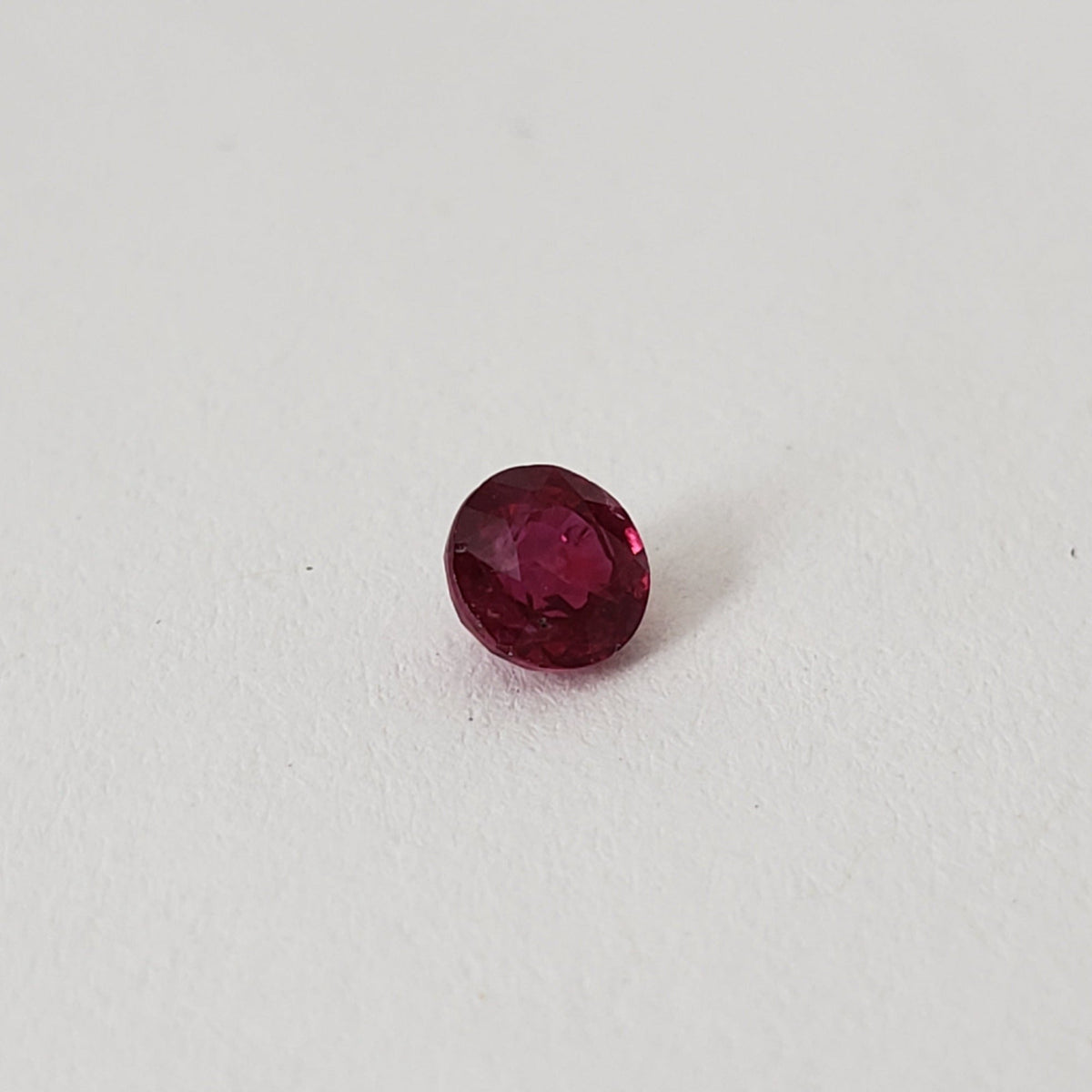  Ruby | Round Cut | Red | 4.5mm 0.45ct | Madagascar 4