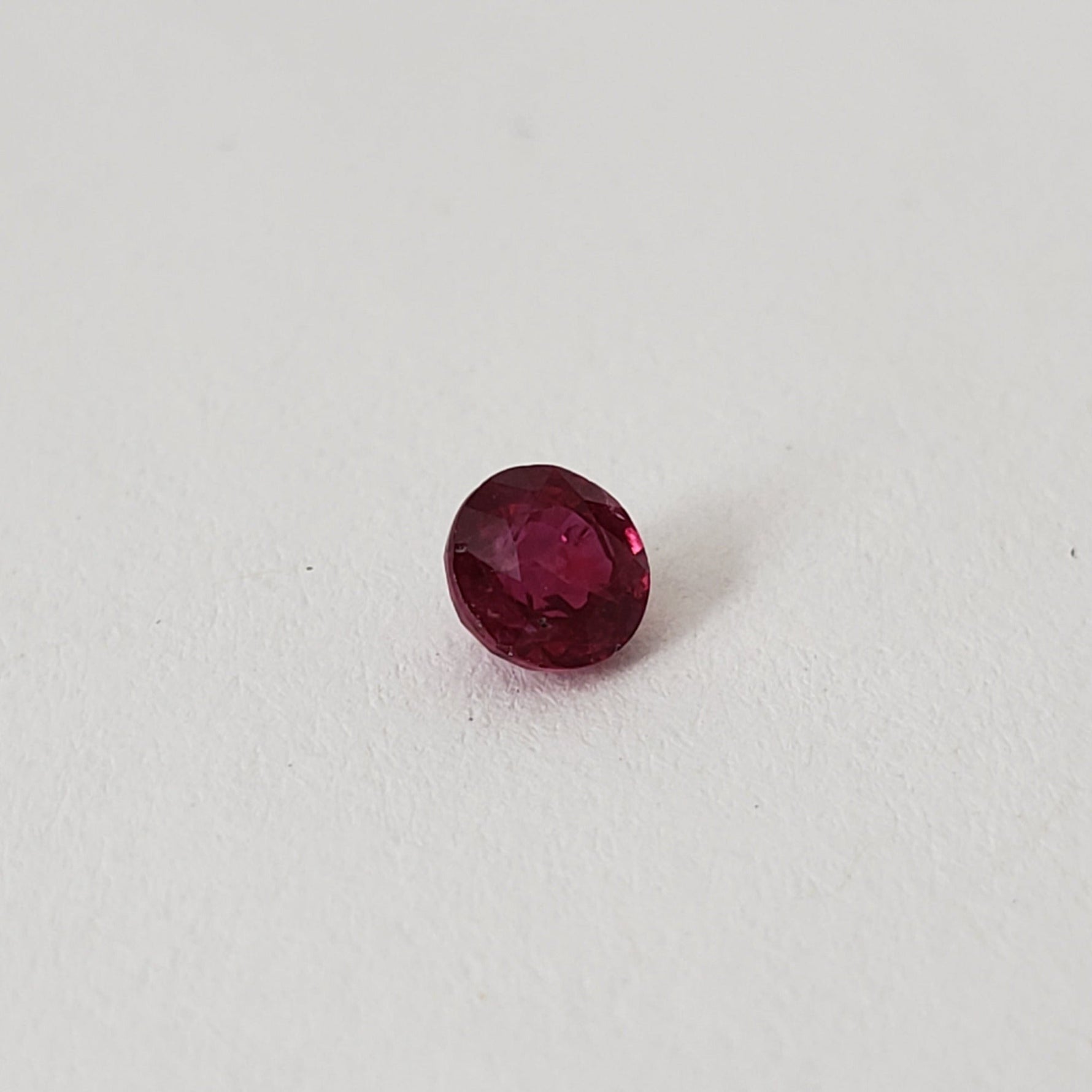  Ruby | Round Cut | Red | 4.5mm 0.45ct | Madagascar 4
