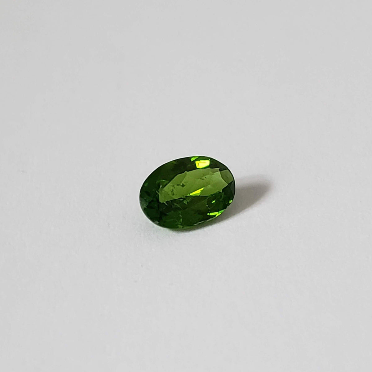  Russian Diopside | Oval Cut | Green | 6x4mm 2