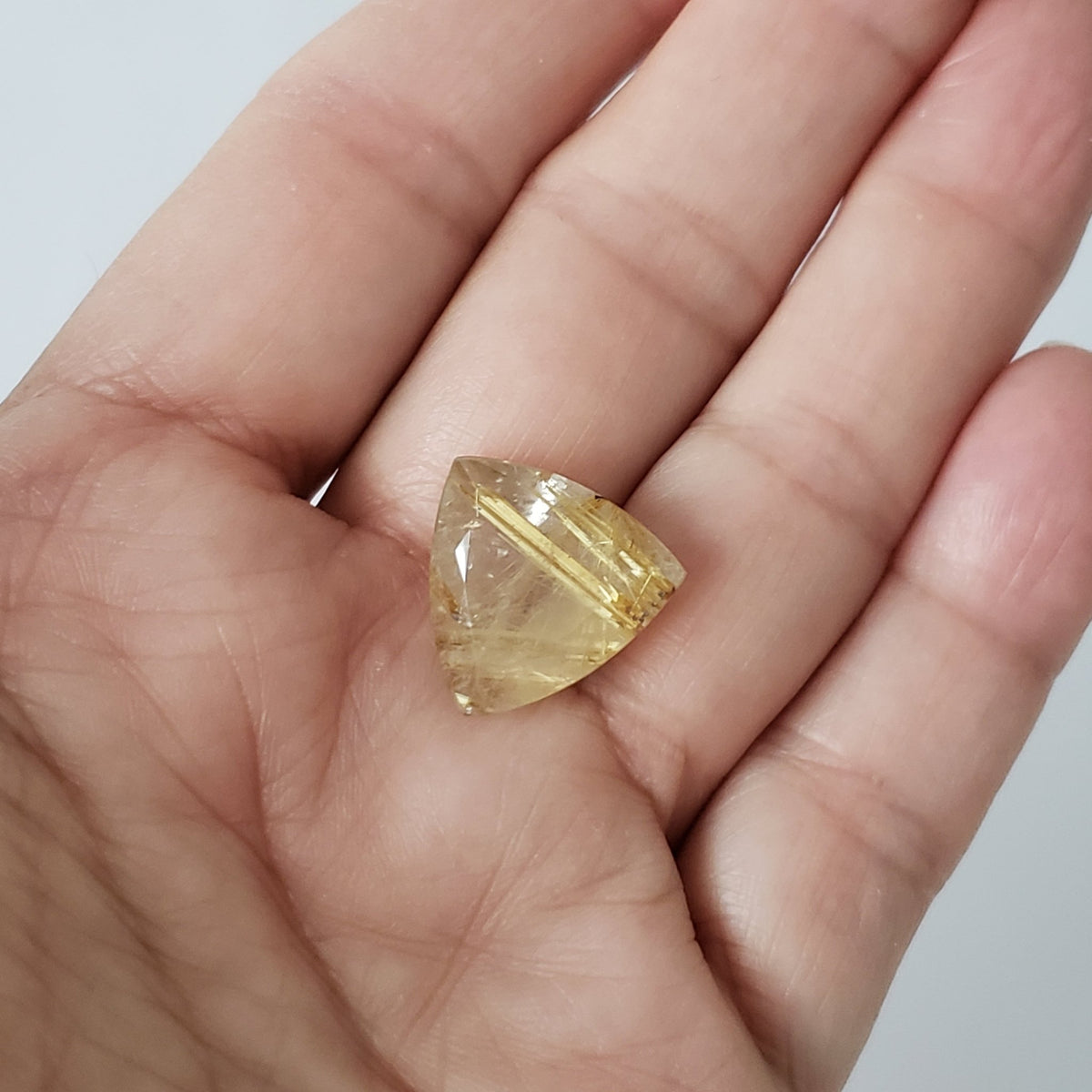  Rutilated Quartz | Trilliant Cut | 18mm | Brazil 7