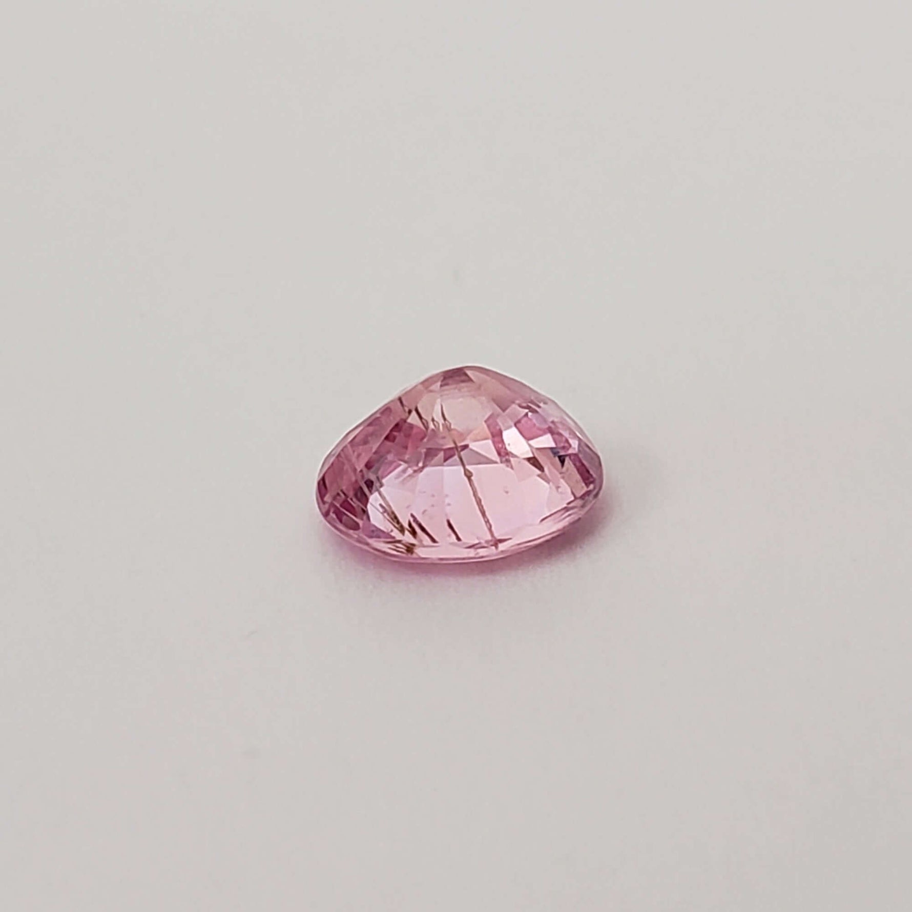  Rutile Sapphire | Oval Cut | Bright Pink | 7.5x6.5mm 1.75ct 4