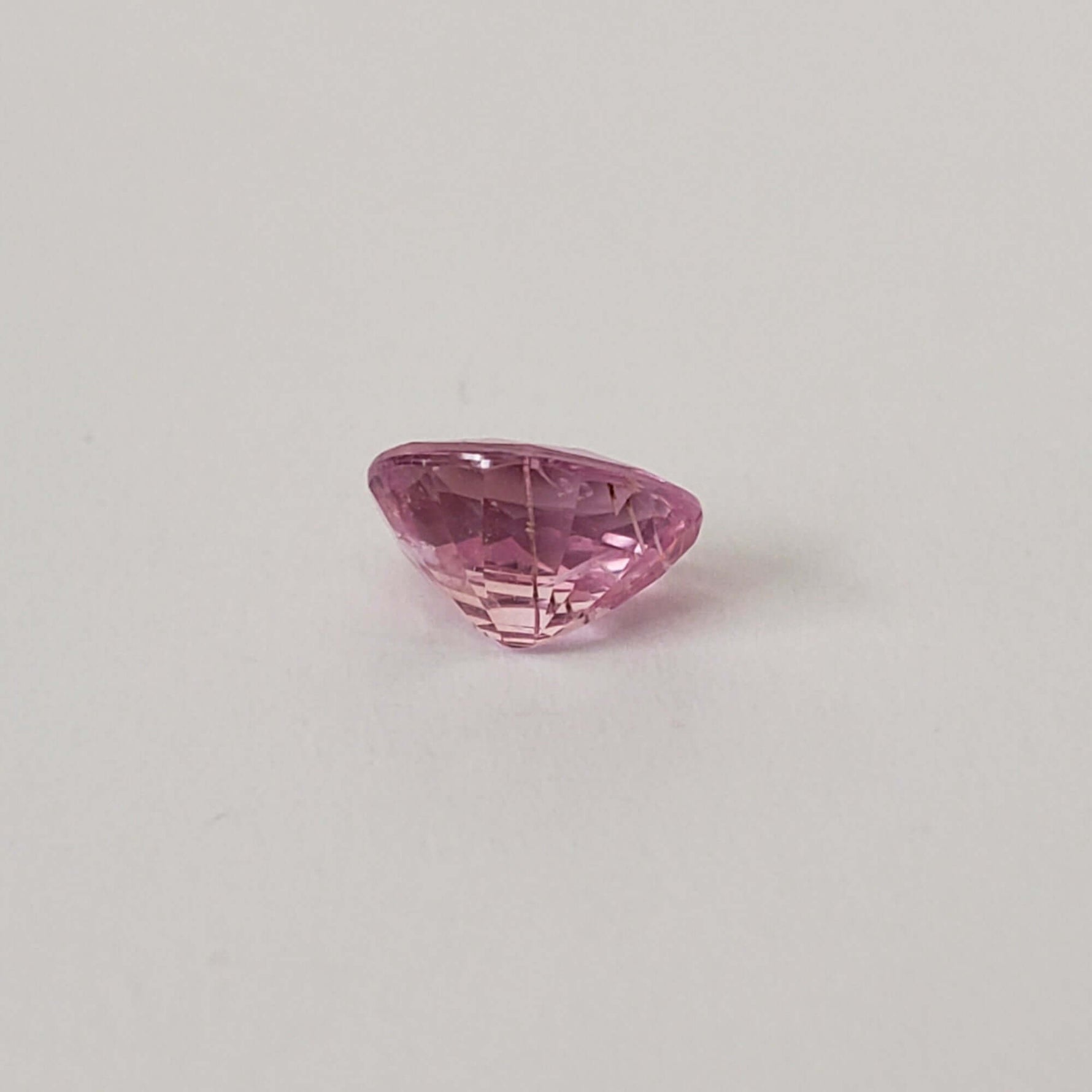  Rutile Sapphire | Oval Cut | Bright Pink | 7.5x6.5mm 1.75ct 5