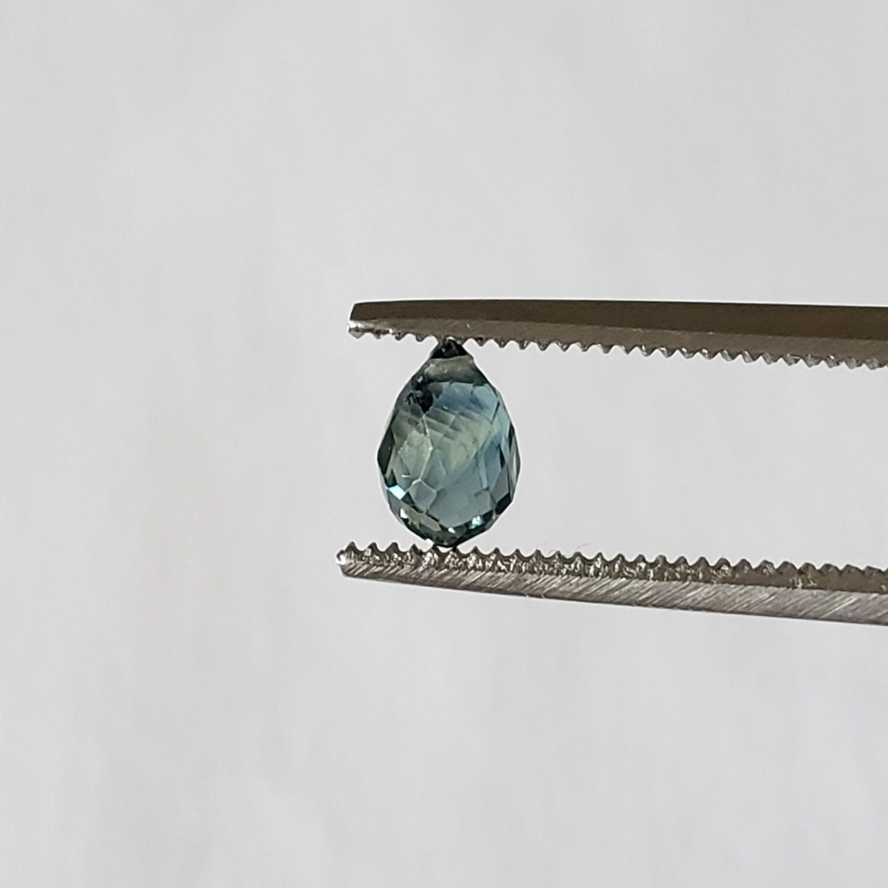  Sapphire | Briolette | Bi-Colour | 5.5x3.5mm | .54ct | SO24 