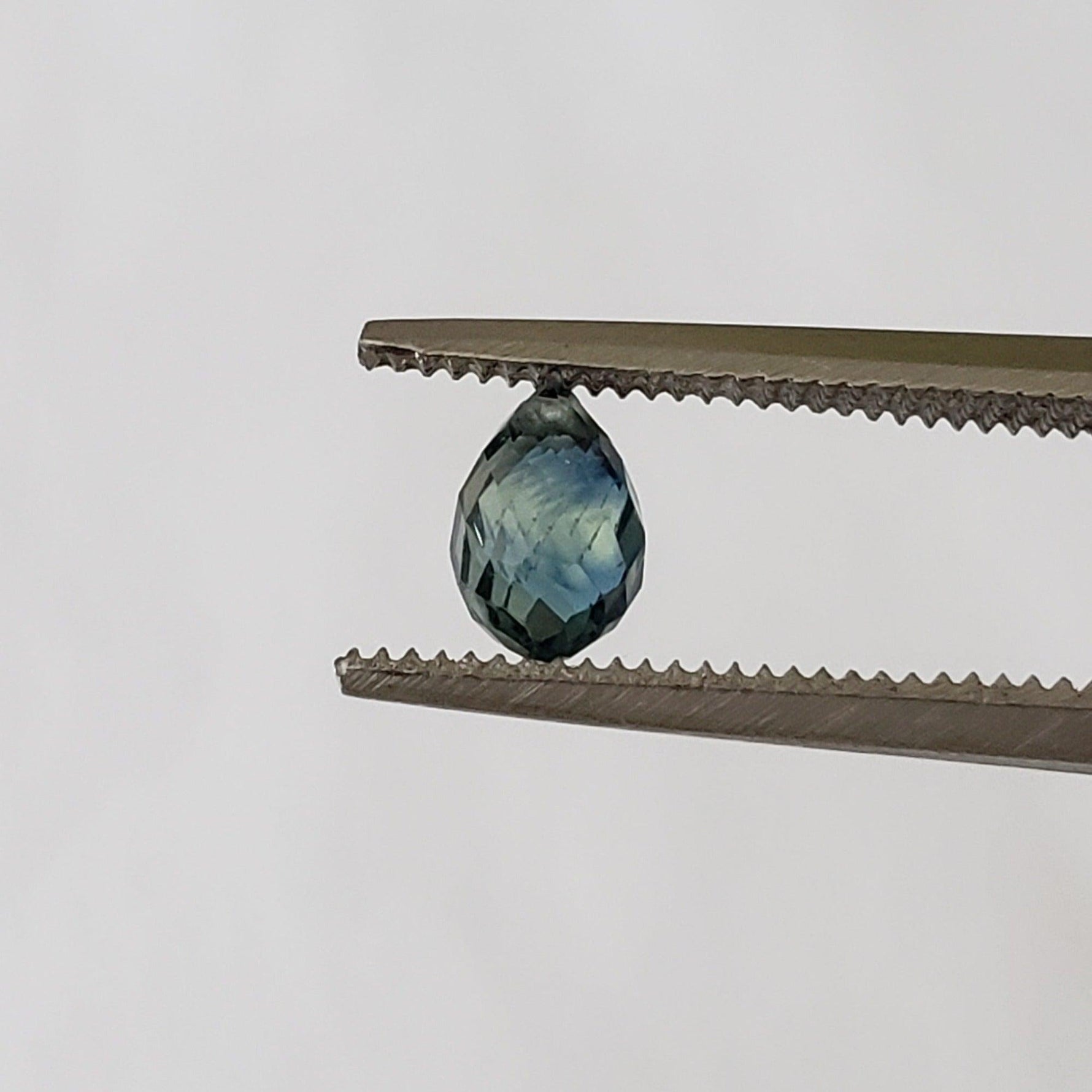  Sapphire | Briolette | Bi-Colour | 5.5x3.5mm | .54ct | SO24 2