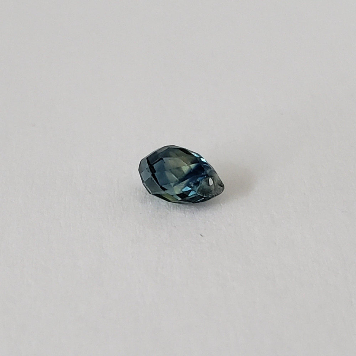  Sapphire | Briolette | Bi-Colour | 5.5x3.5mm | .54ct | SO24 4