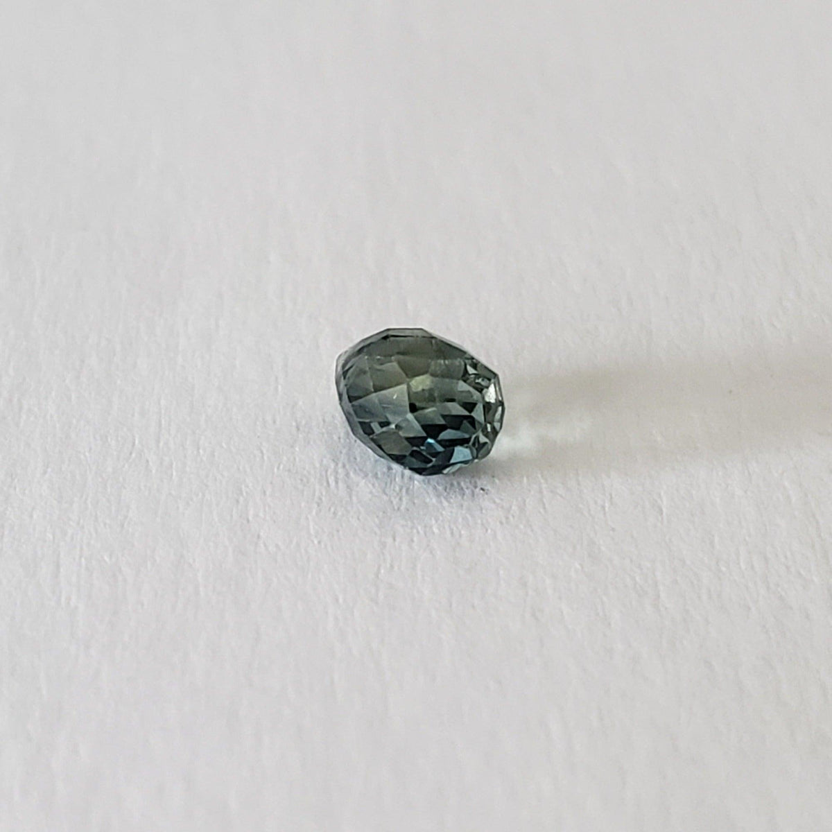  Sapphire | Briolette | Bi-Colour | 5.5x3.5mm | .54ct | SO24 8