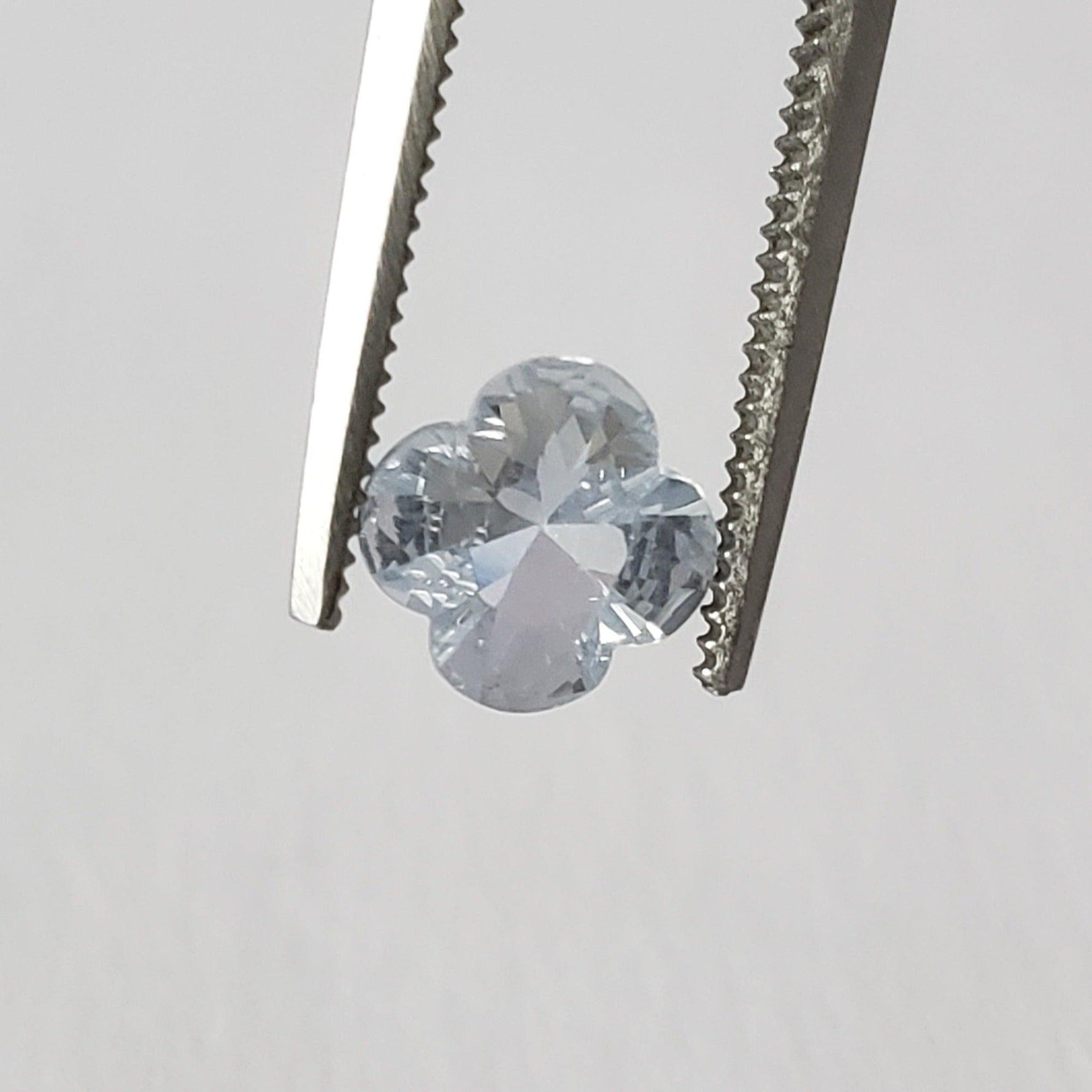  Sapphire | Flower Shape Diamond Cut | Blue | 5.5mm 0.78ct | SO24 1