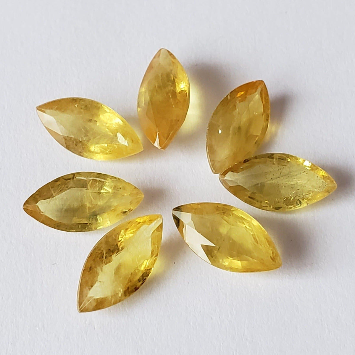  Sapphire | Marquise Cut | Yellow | 10.5x5.5mm 1