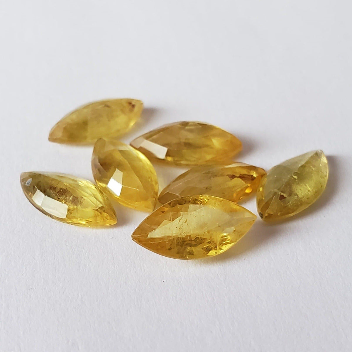  Sapphire | Marquise Cut | Yellow | 10.5x5.5mm 2