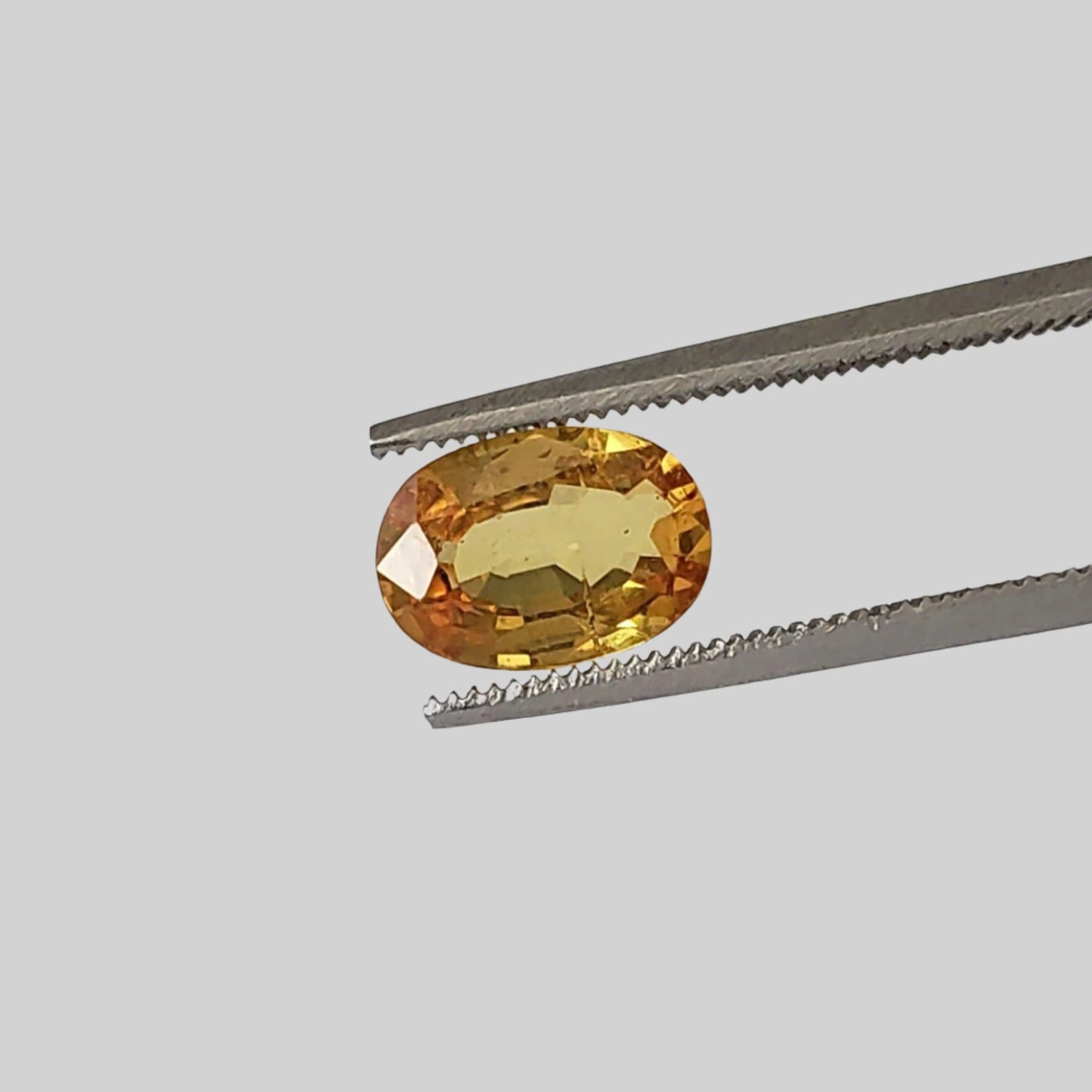  Sapphire | Oval Cut | Vibrant Yellow | 8.7x6mm 1.58ct 