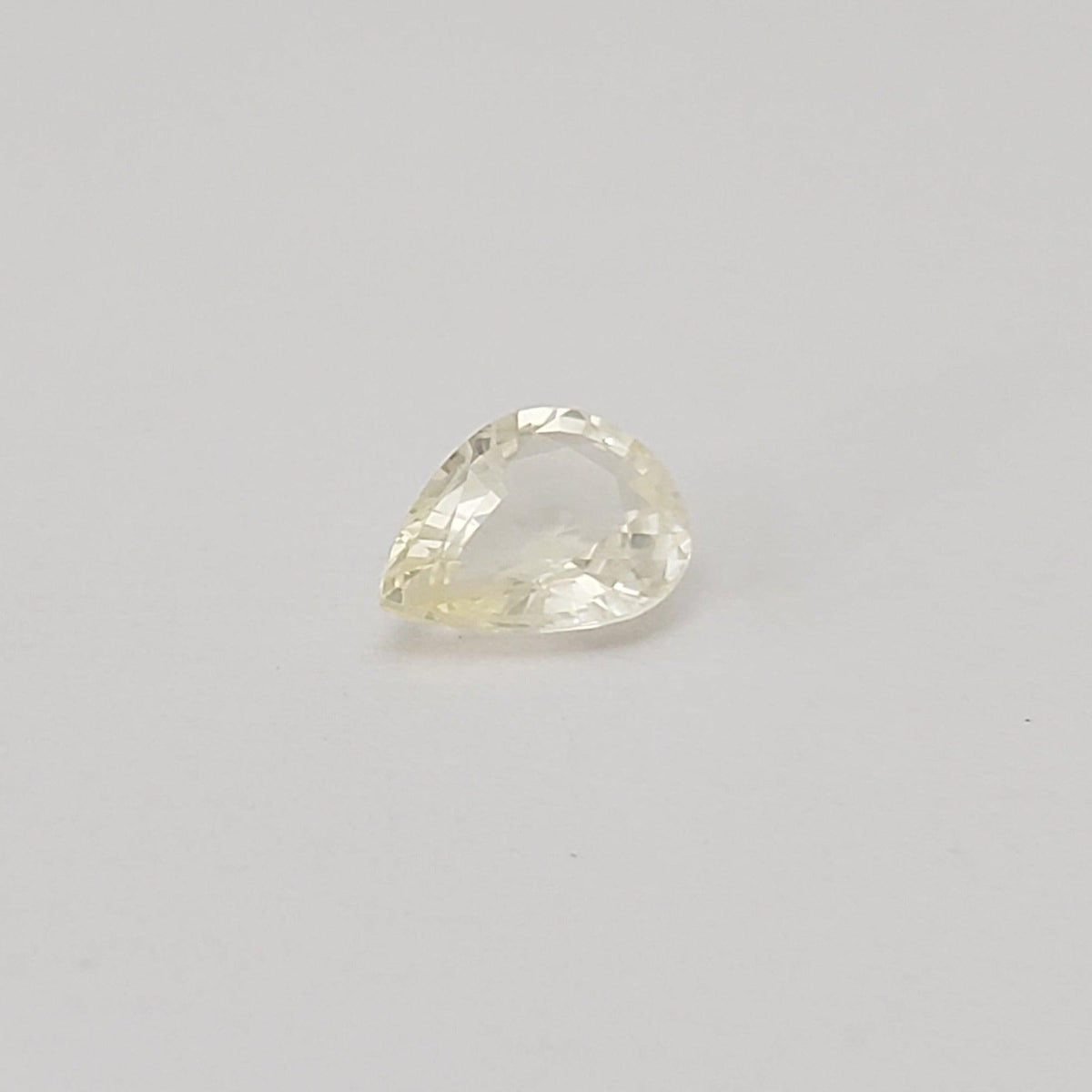  Sapphire | Pear Shape Cut | Lemon | 9.1x6.8mm 1.8ct 3