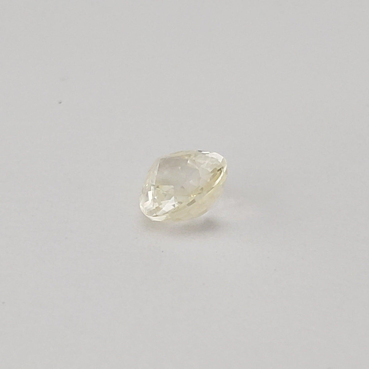  Sapphire | Pear Shape Cut | Lemon | 9.1x6.8mm 1.8ct 4