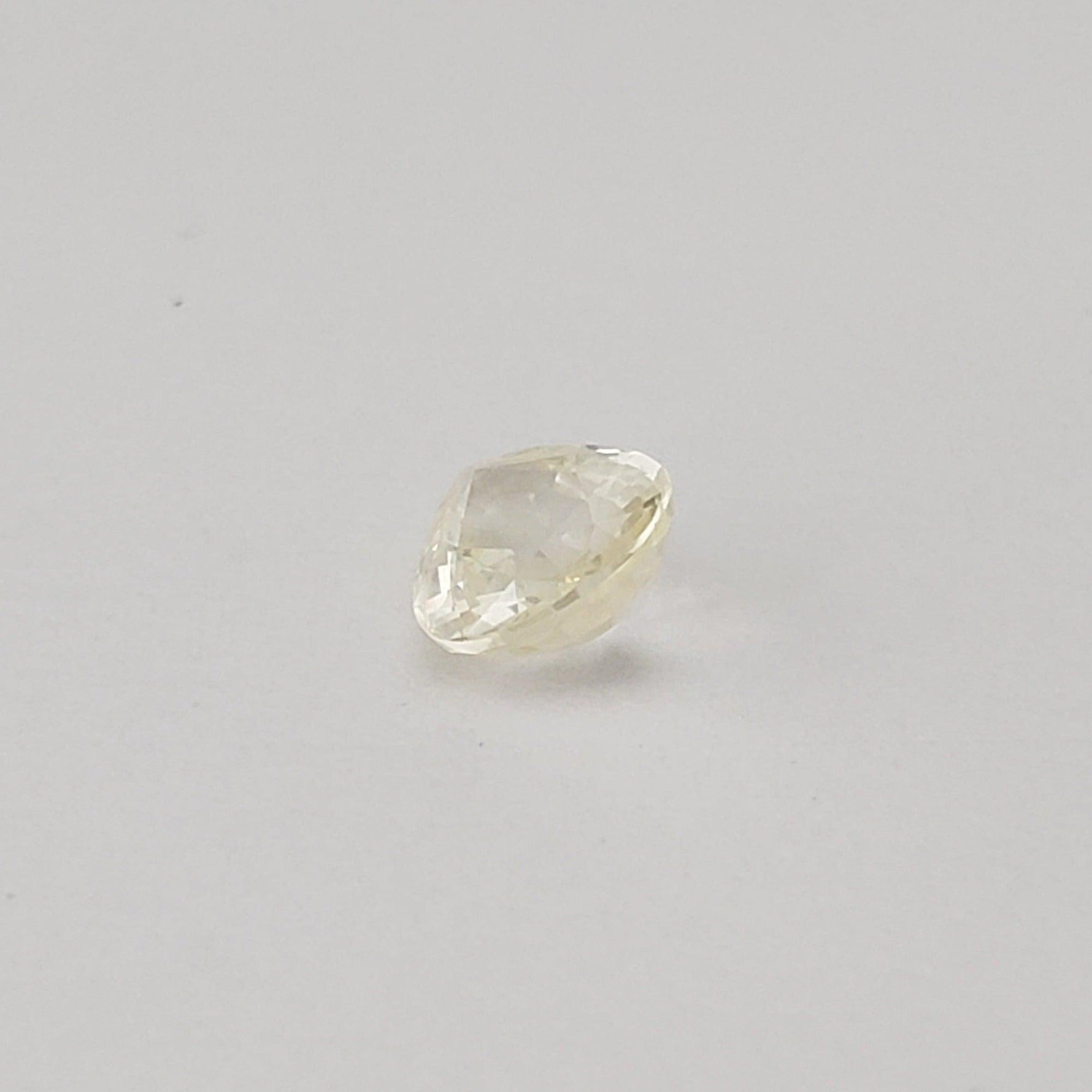  Sapphire | Pear Shape Cut | Lemon | 9.1x6.8mm 1.8ct 4