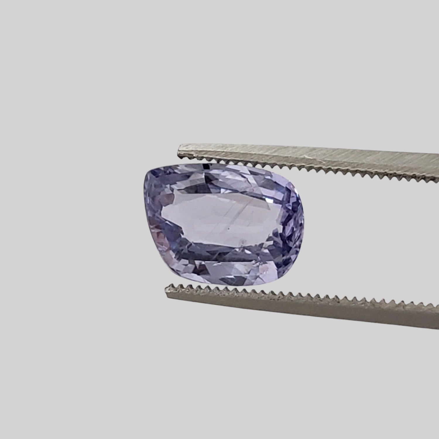  Sapphire | Unheated Sapphire | Fancy Cut | Purple | 9x7.1mm 2.77ct 