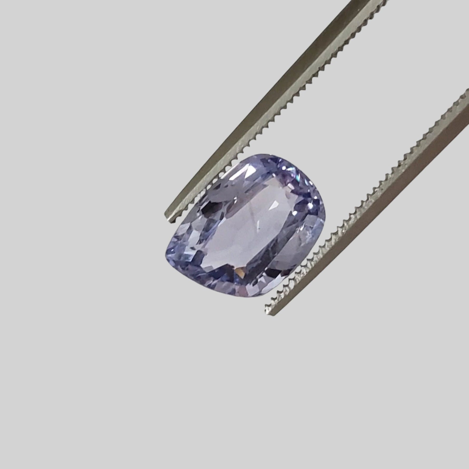  Sapphire | Unheated Sapphire | Fancy Cut | Purple | 9x7.1mm 2.77ct 1