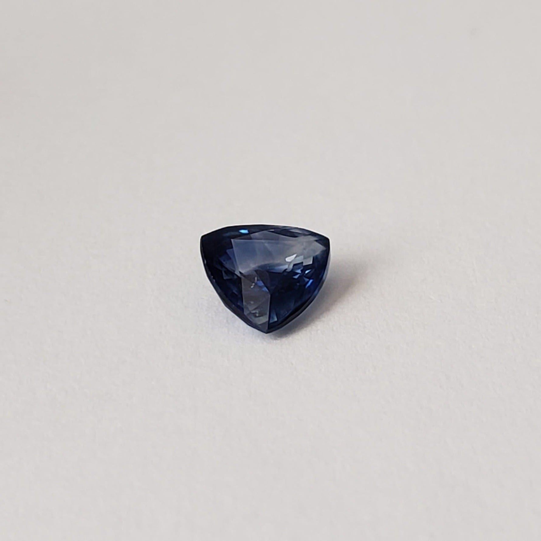 Sapphire | Unheated Sapphire | Trilliant Cut | Blue | 7x6.2mm 0.97ct 3