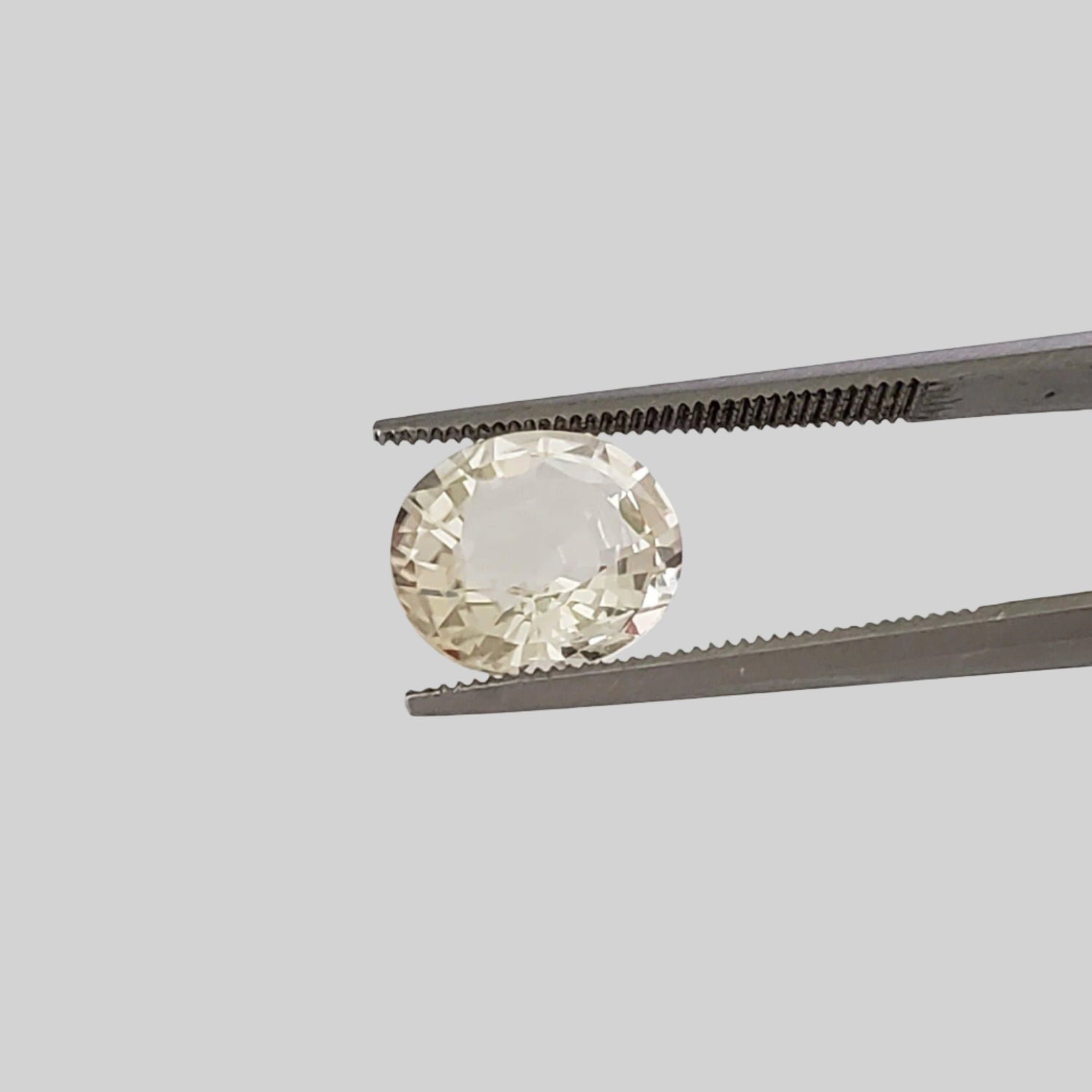  Scapolite | Oval Cut | Bright Yellow | 10x9mm 2.6ct | Tanzania 