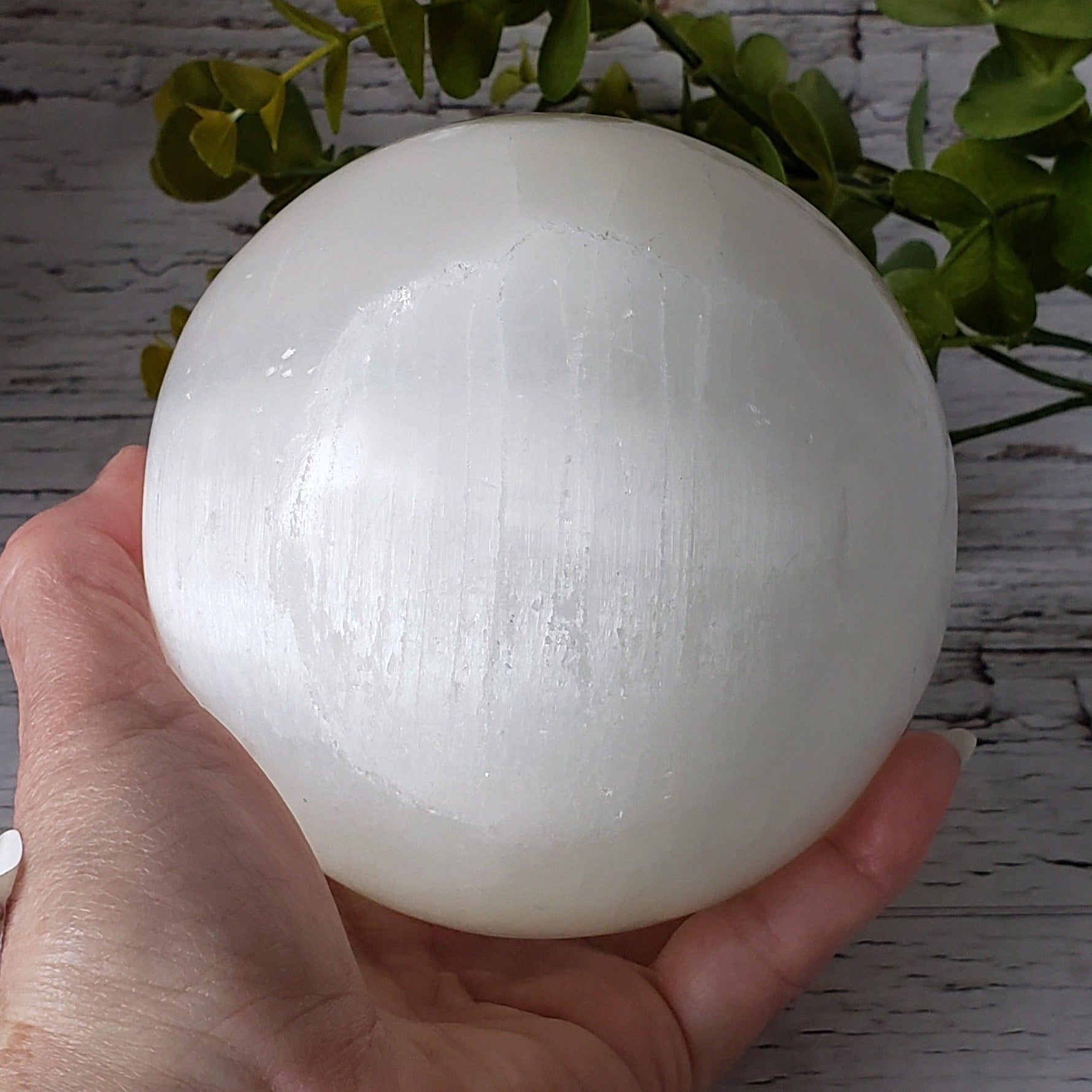  Selenite Satin Spar Sphere | 122 mm, 4.8 in | 2.133 kg 6