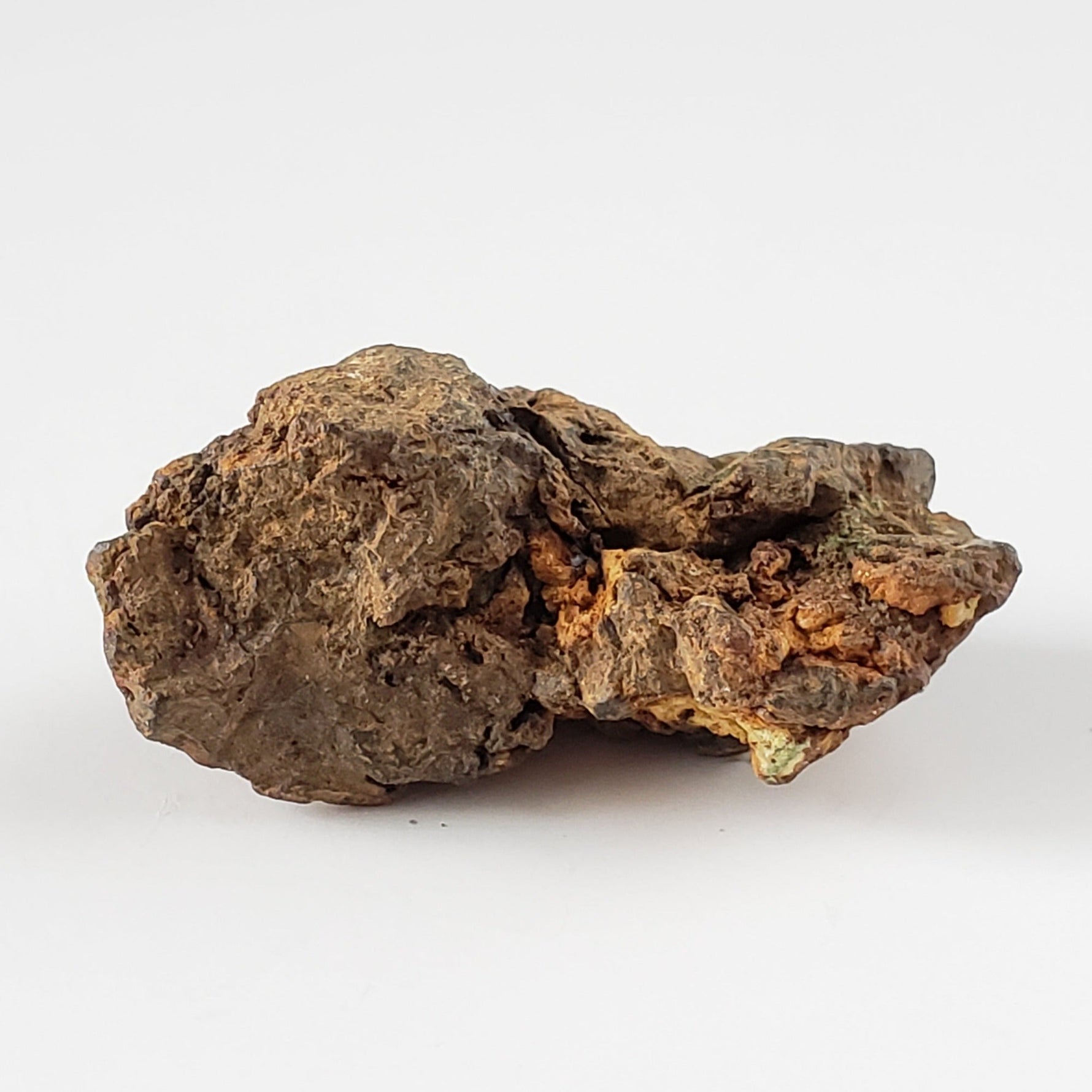  Sericho Meteorite | 8.38 Grams | As found Individual | MG Pallasite | Kenya Africa 5